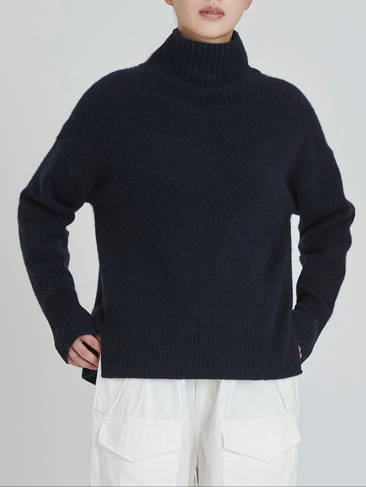 ヤクタートルネックプルオーバー/TBCA-402