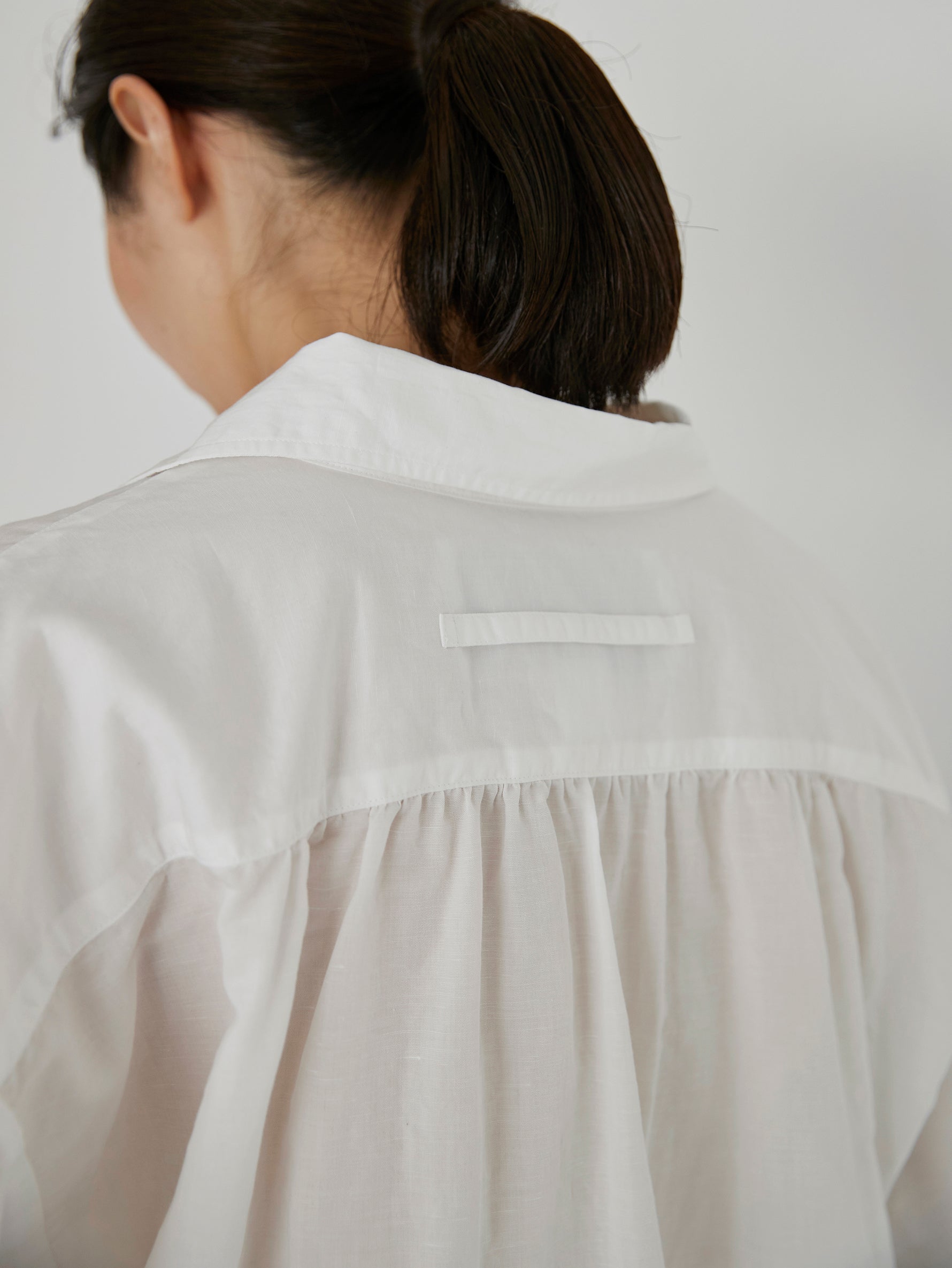 コットンリネンレースアップシャツ/TBDS-022