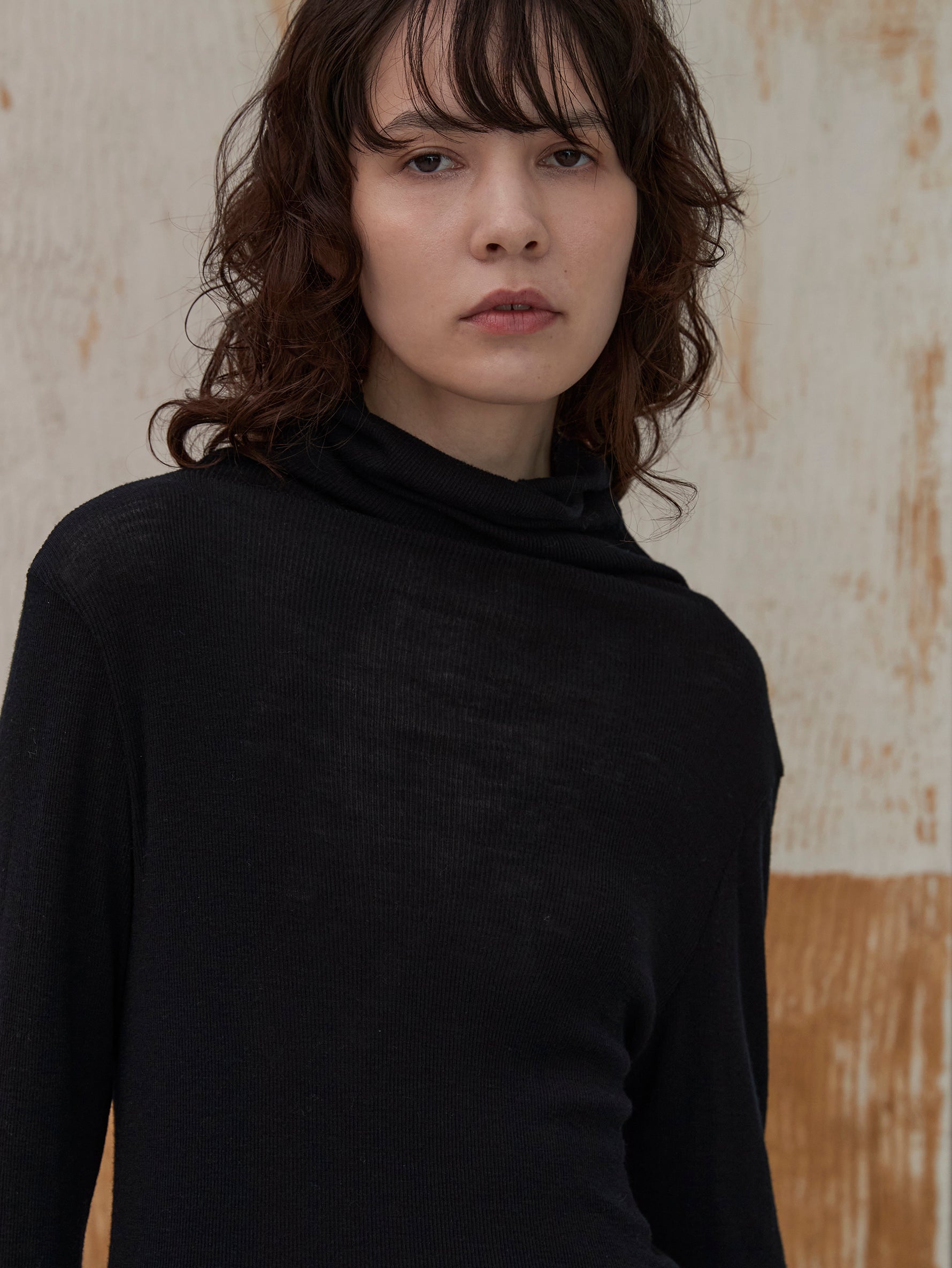 ウールシルクボトルネックプルオーバー/TBDA-282