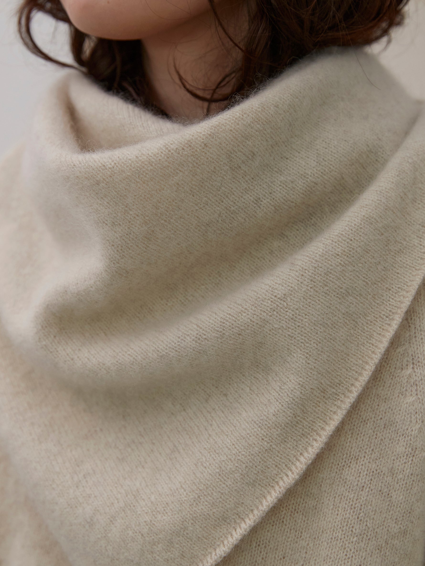 ヤクトライアングルストール/TBDA-406