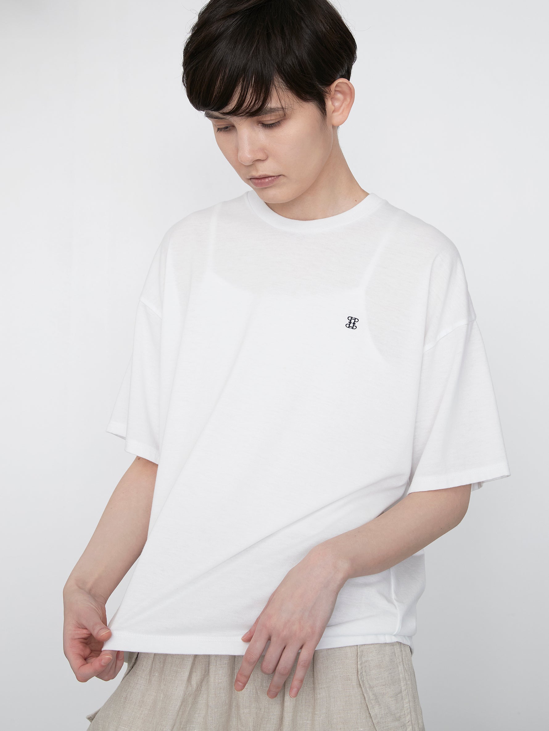 エンブロイダリーTシャツ/TBES-471