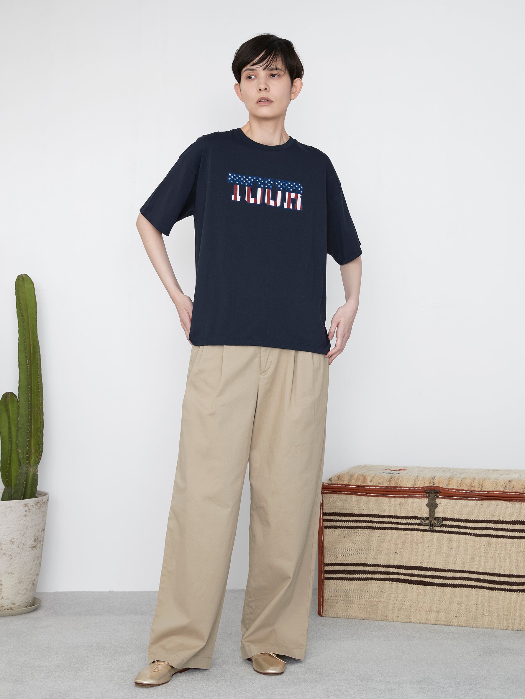 TOURTシャツ/TBES-474