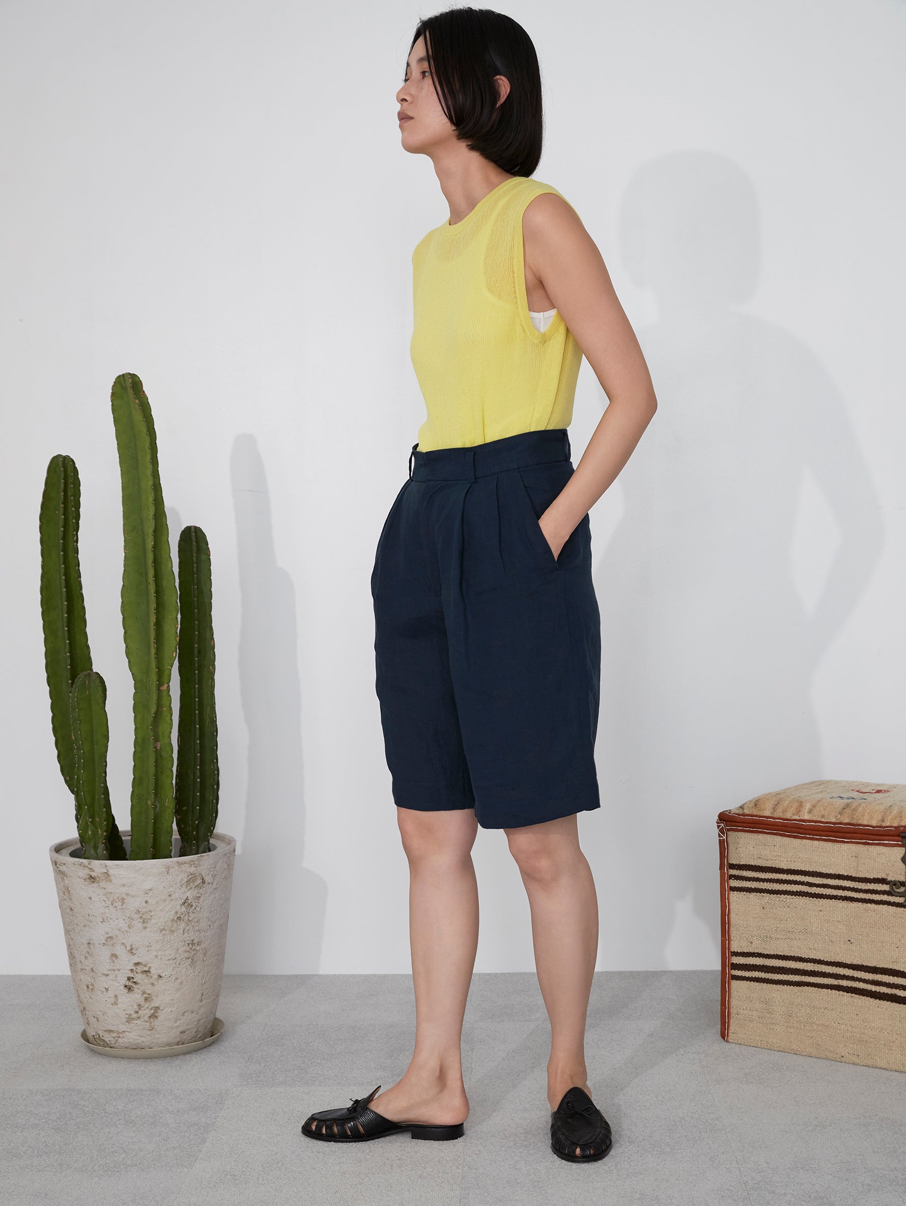 リネンショートタックパンツ/TBES-415