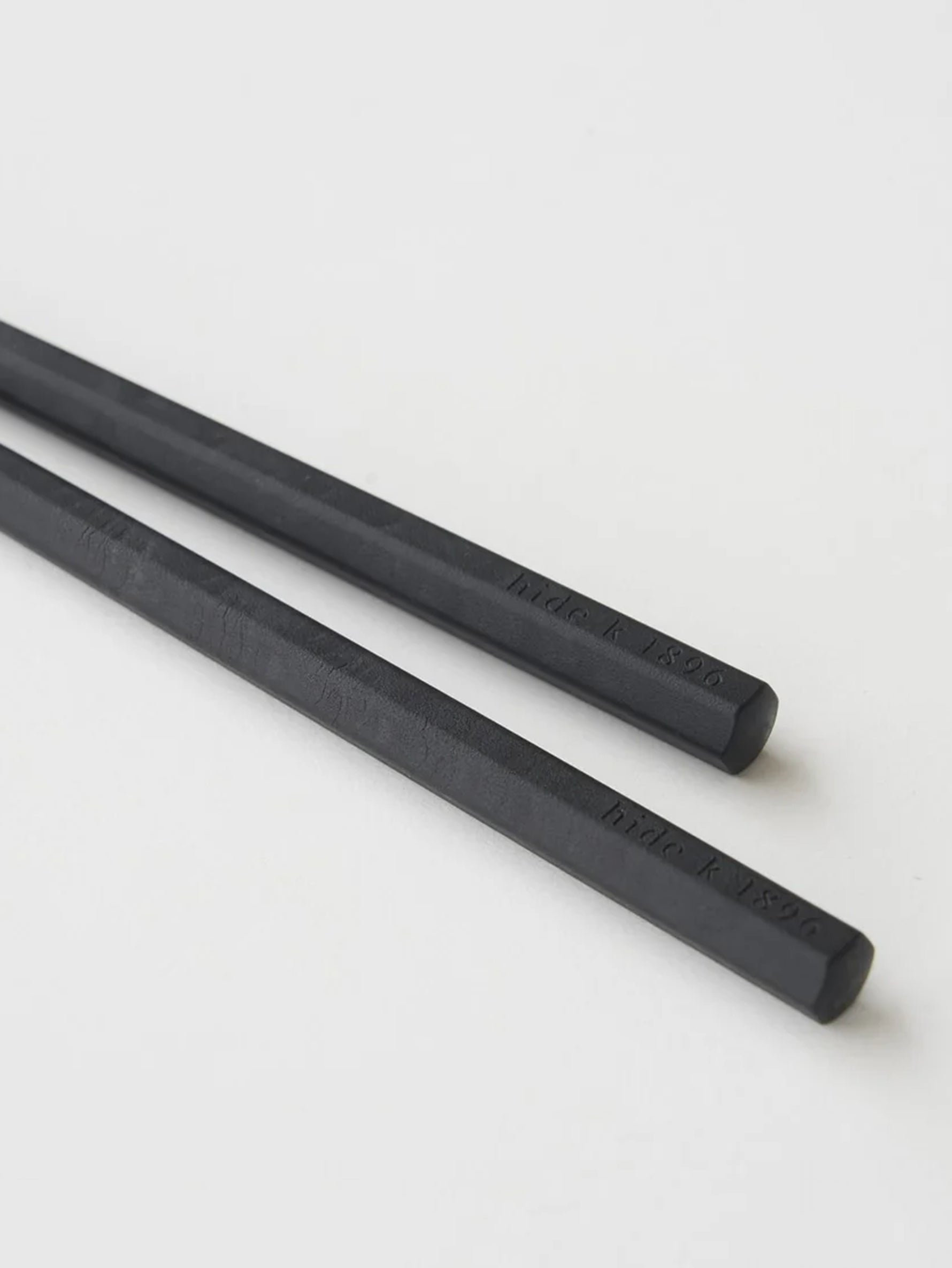 hide k 1896|CHOPSTICKS-BLK