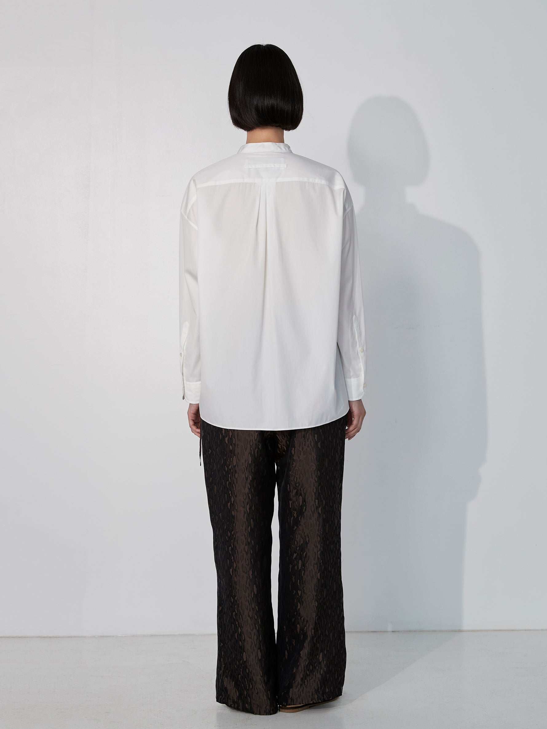 ノーカラービブヨークシャツ/TBEA-102