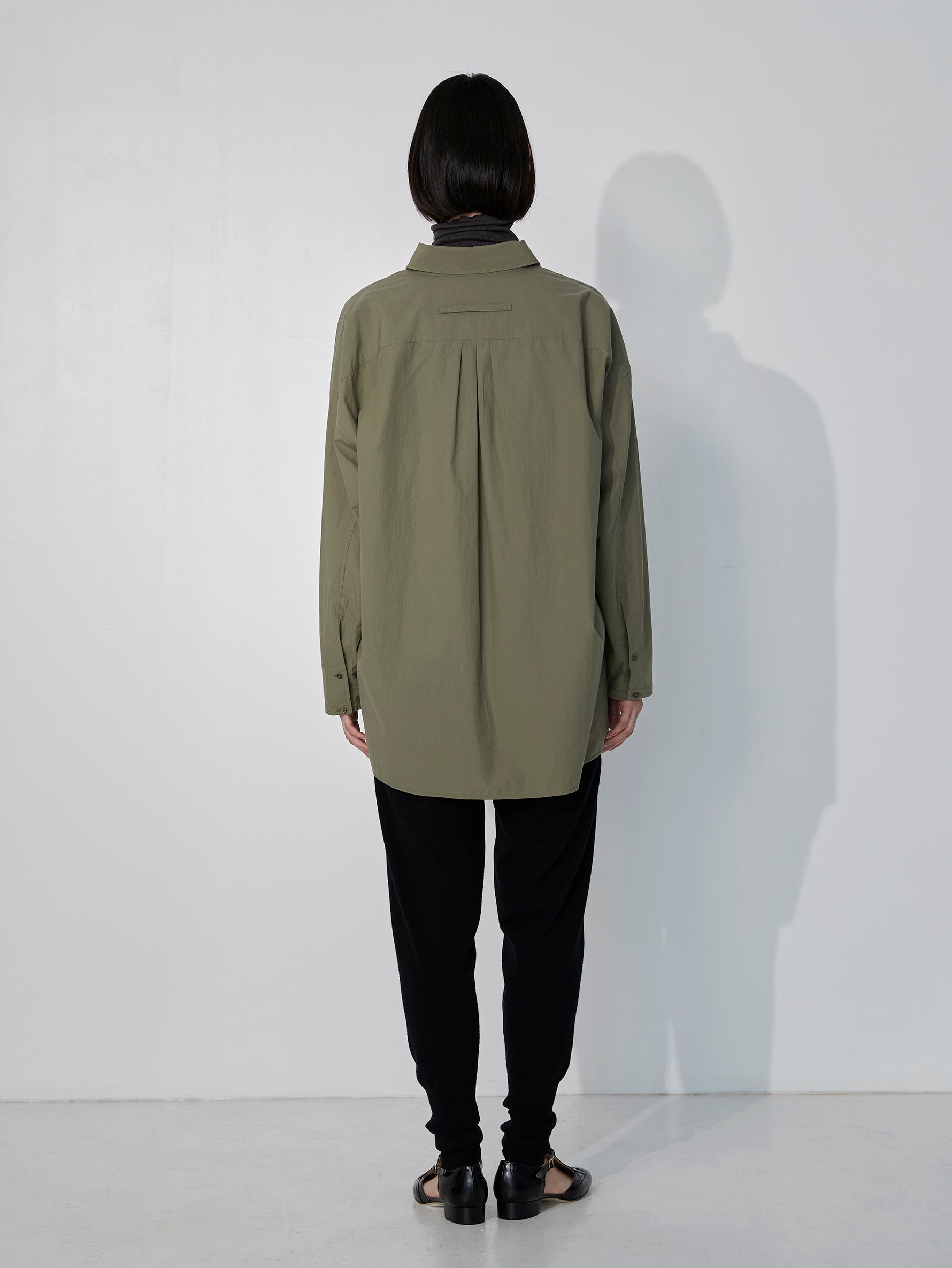 ハーブスクエアビッグシャツブルゾンuni/TBEA-113