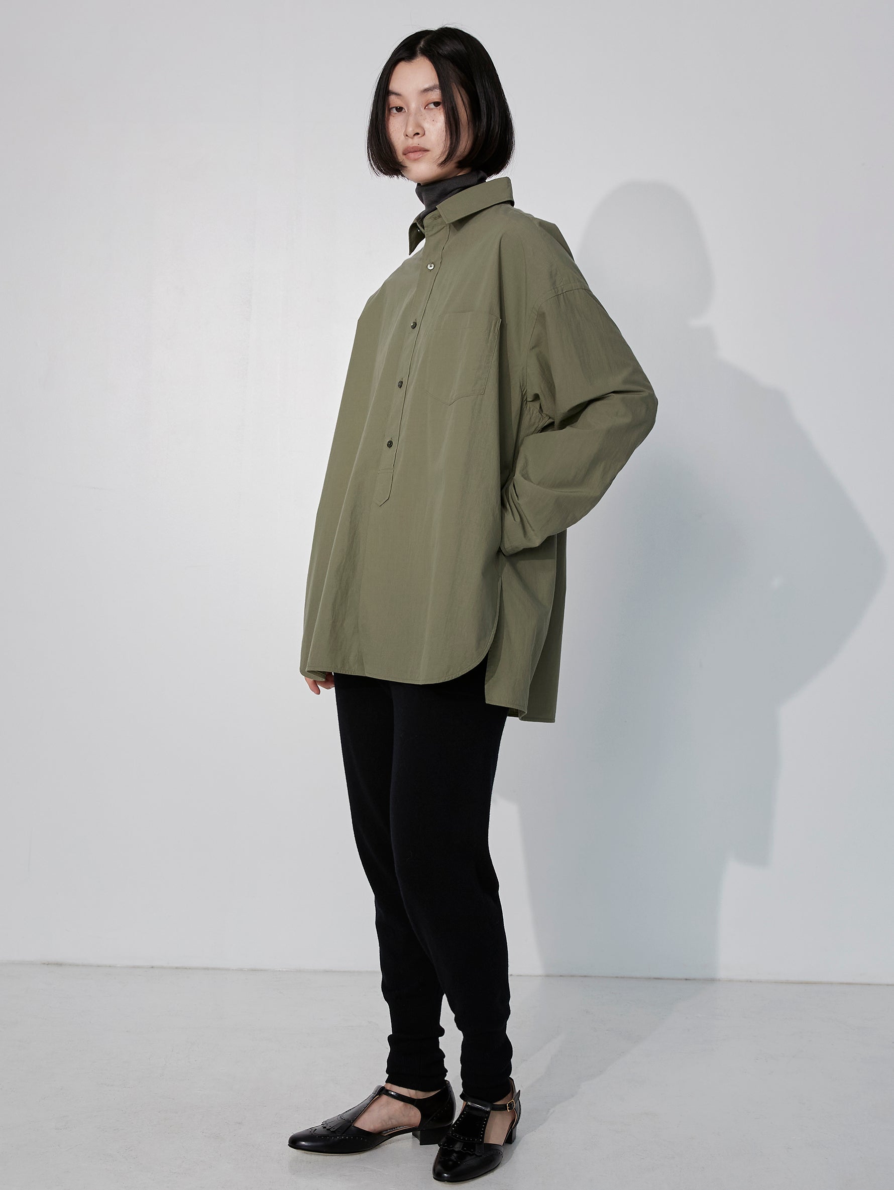 ハーブスクエアビッグシャツブルゾンuni/TBEA-113