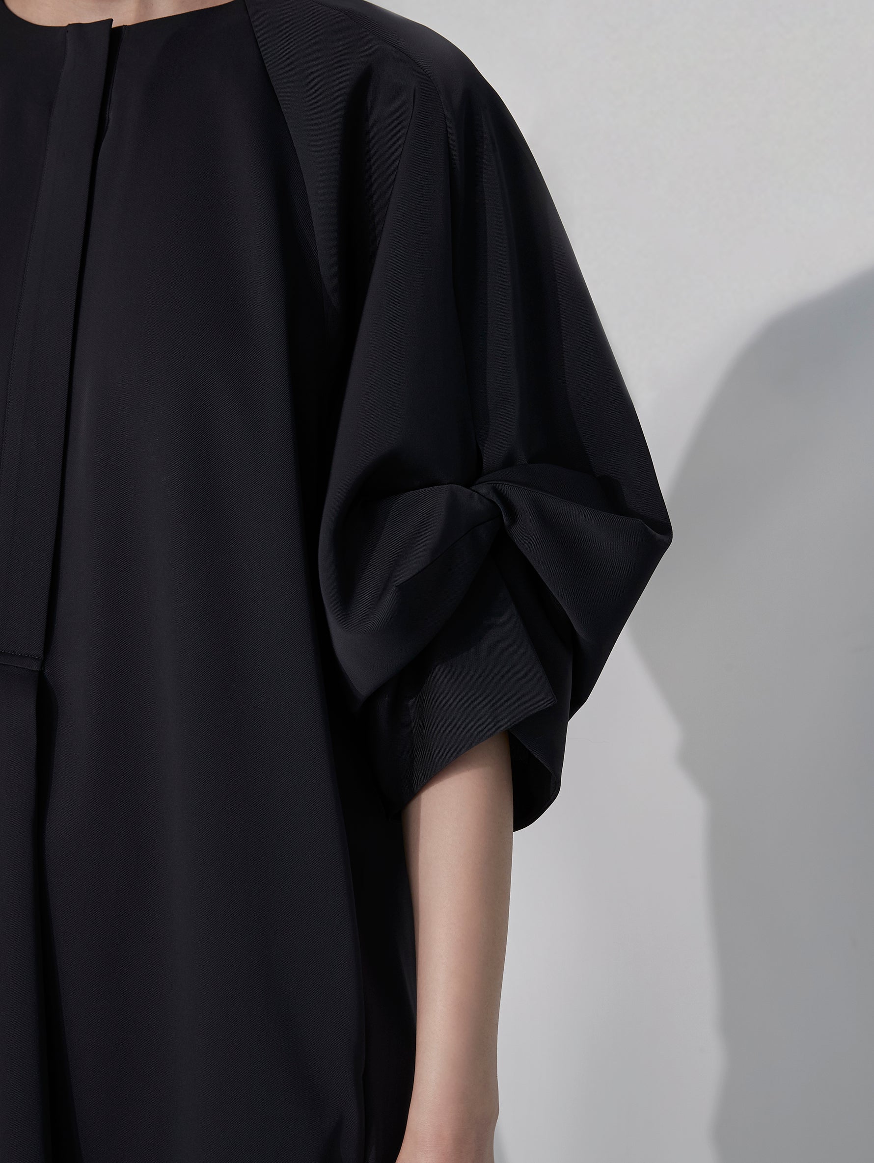 ツイストスリーブドレス/TBEA-191