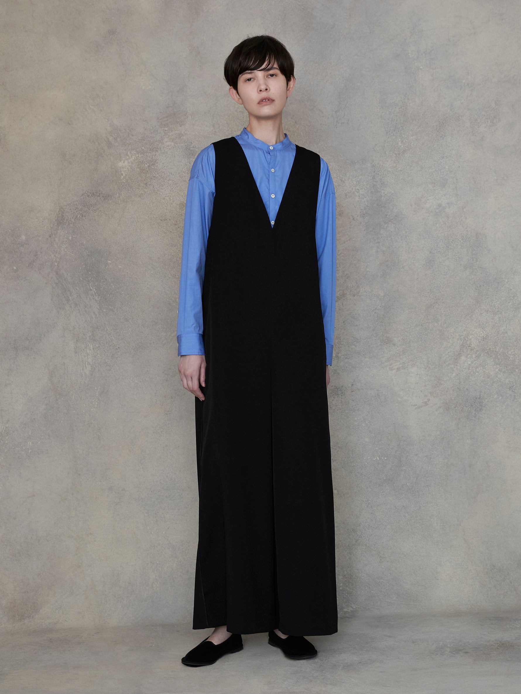 ノーカラービブヨークシャツ/TBEA-102