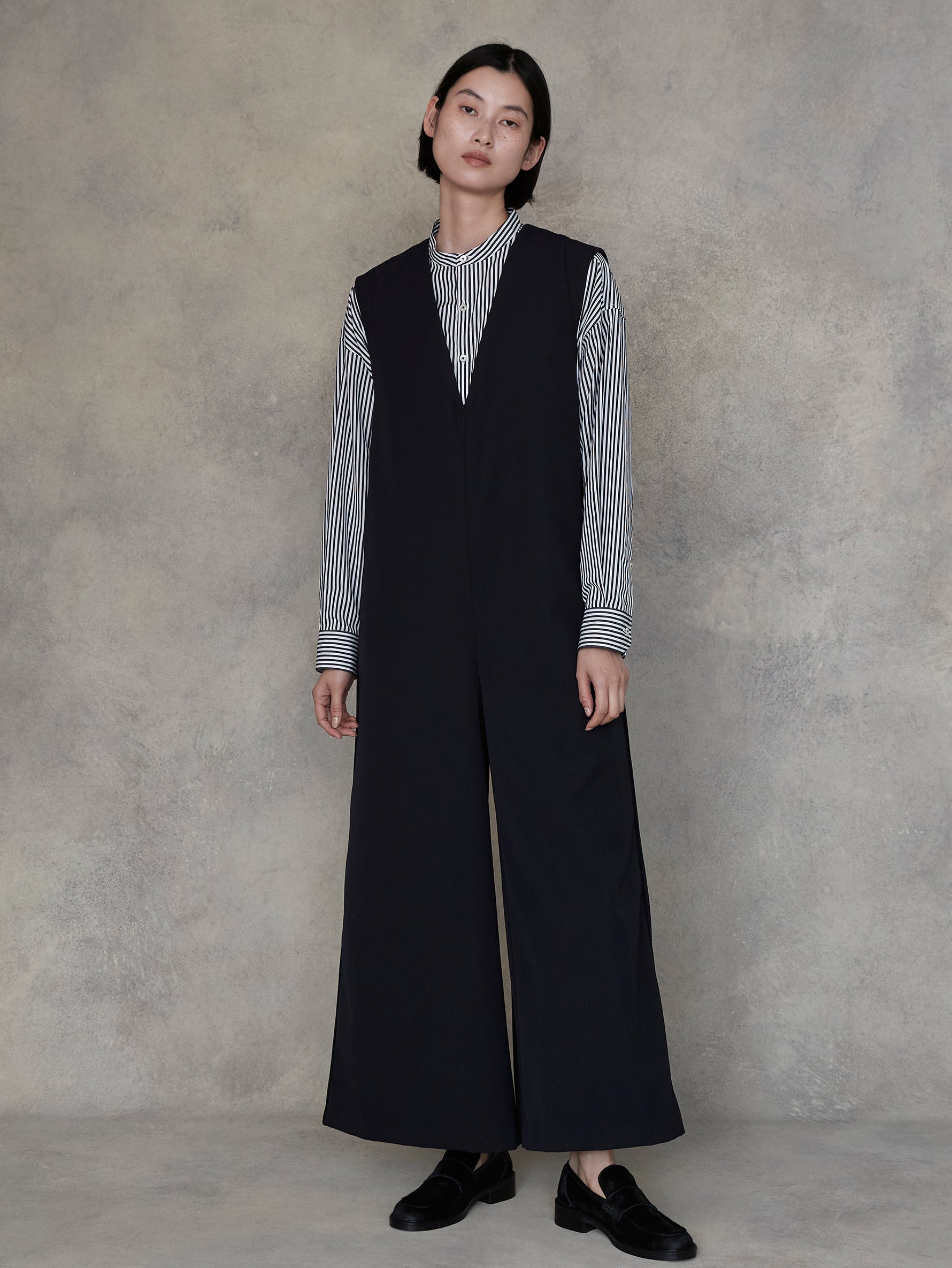 ノーカラービブヨークシャツ/TBEA-102