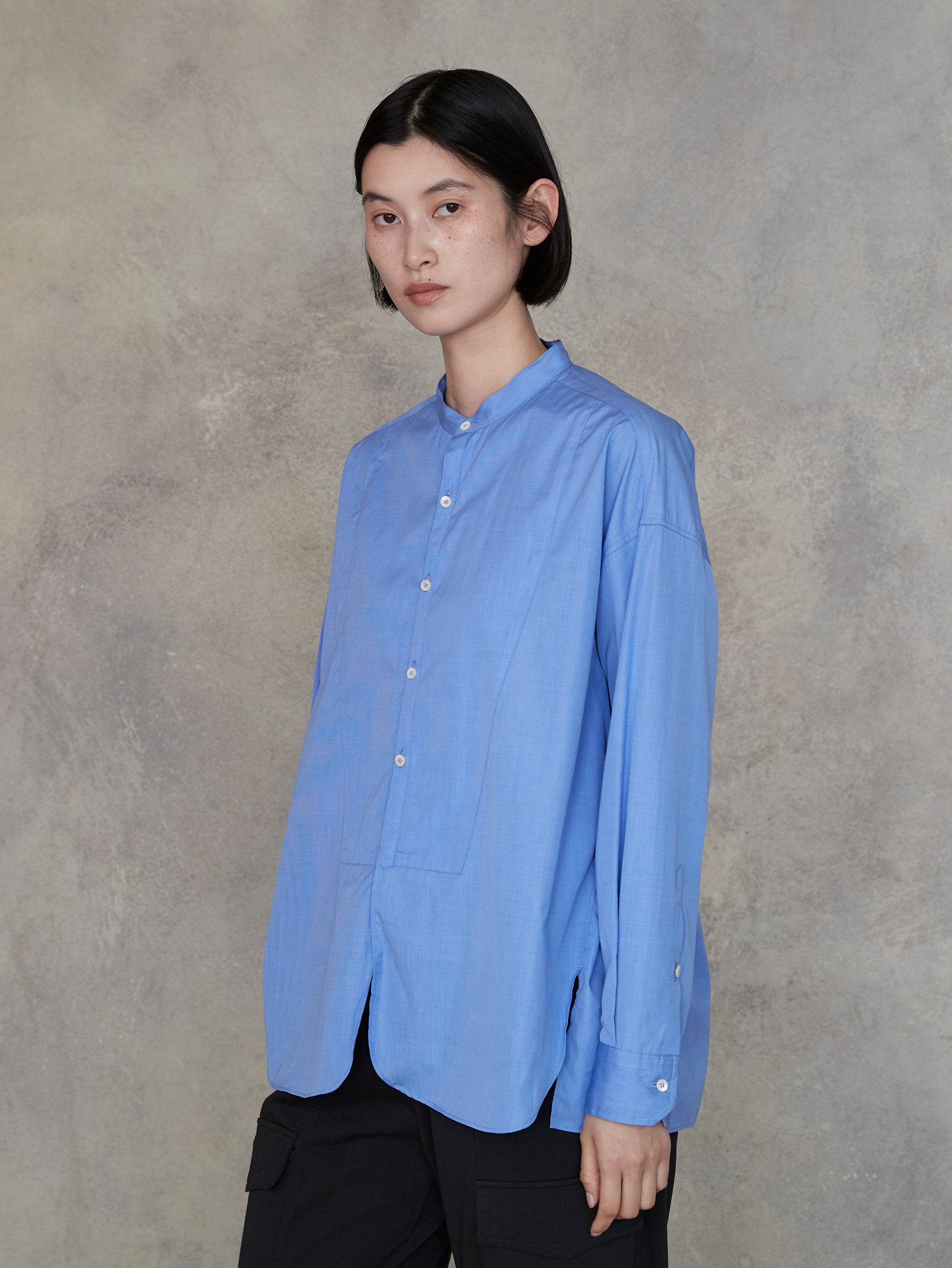 ノーカラービブヨークシャツ/TBEA-102