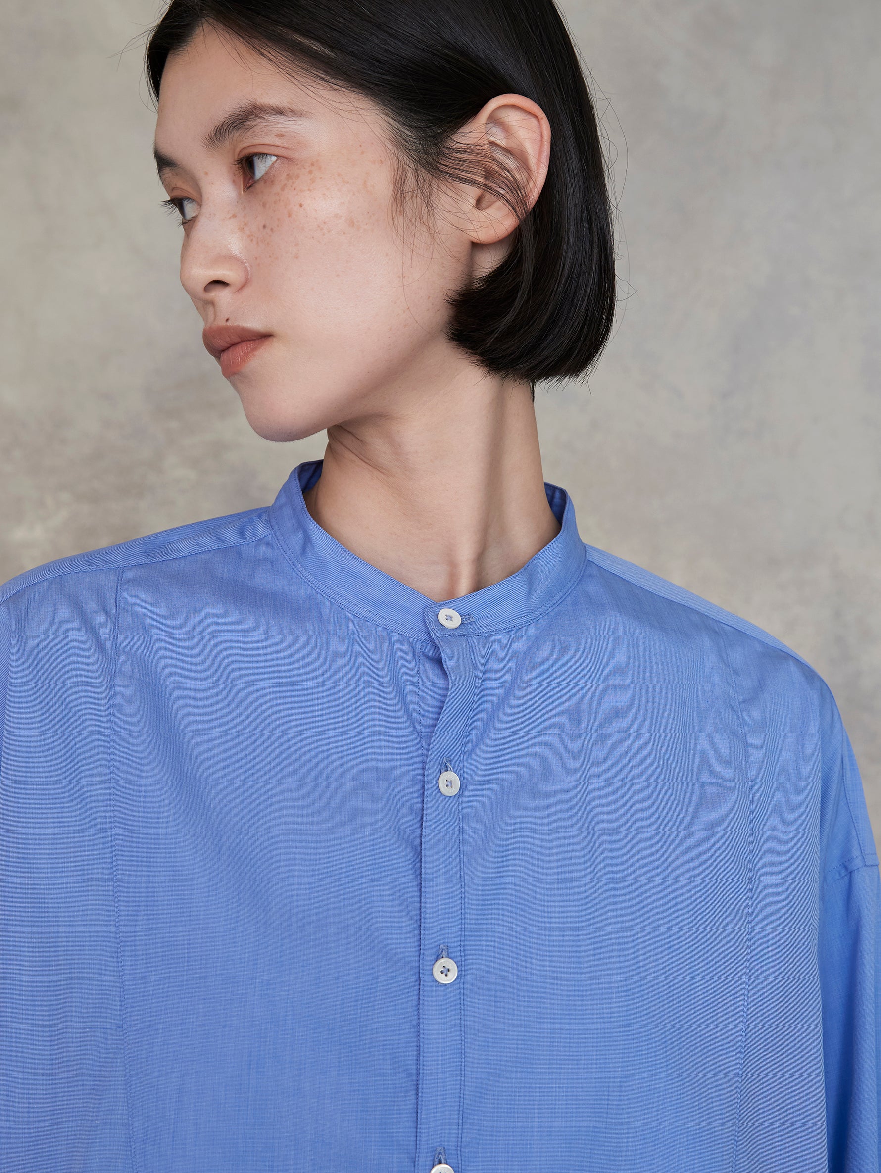 ノーカラービブヨークシャツ/TBEA-102