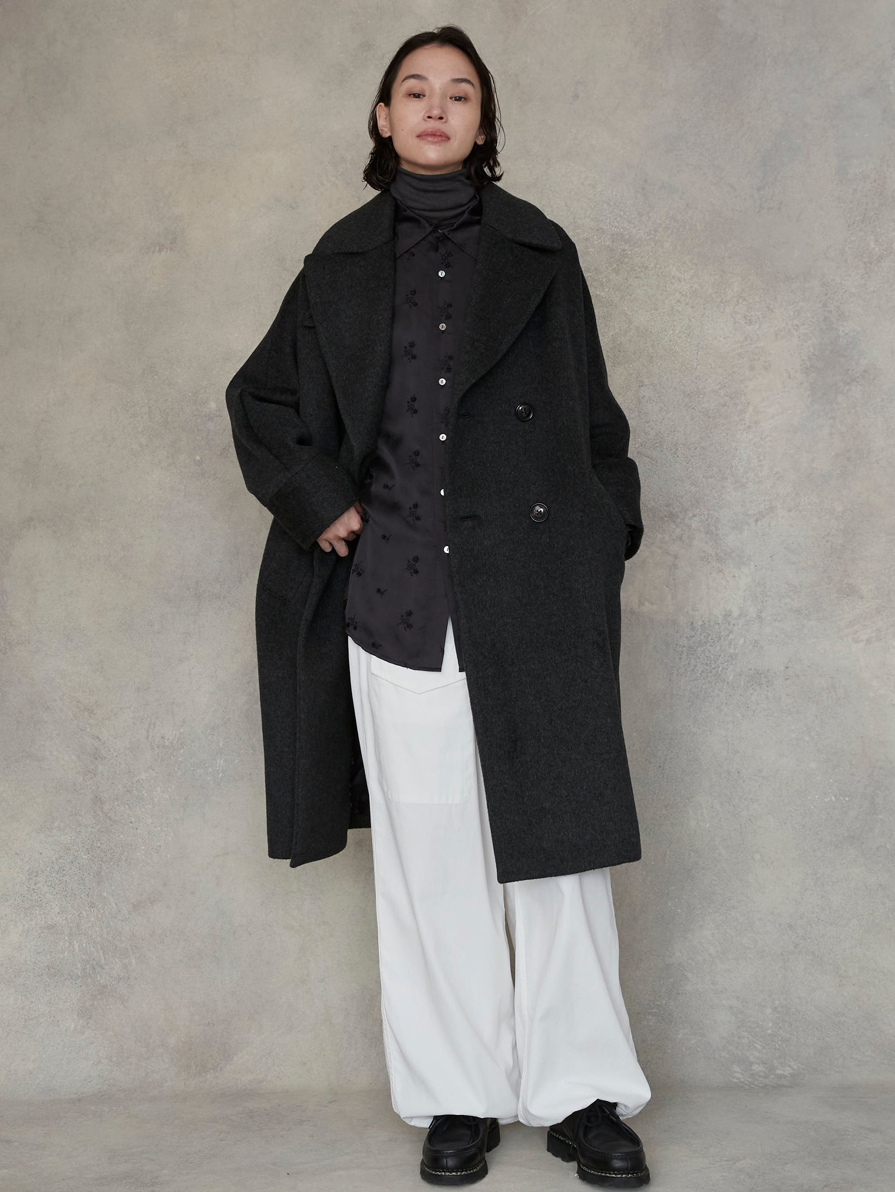 フラワーエンブロイダリーシャツ/TBEA-143