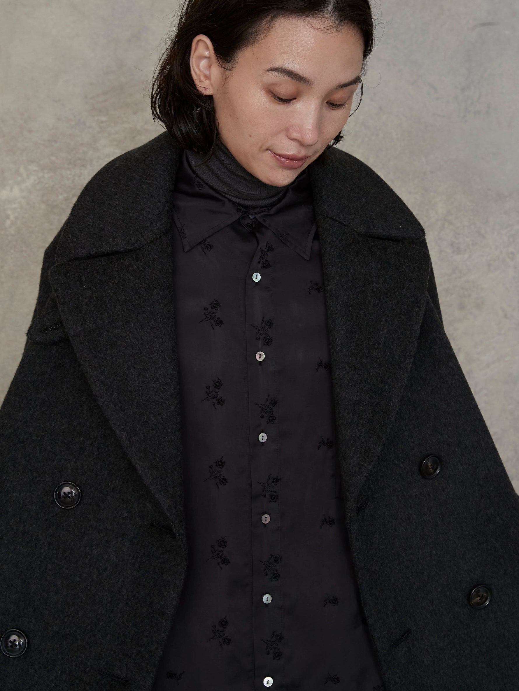 フラワーエンブロイダリーシャツ/TBEA-143