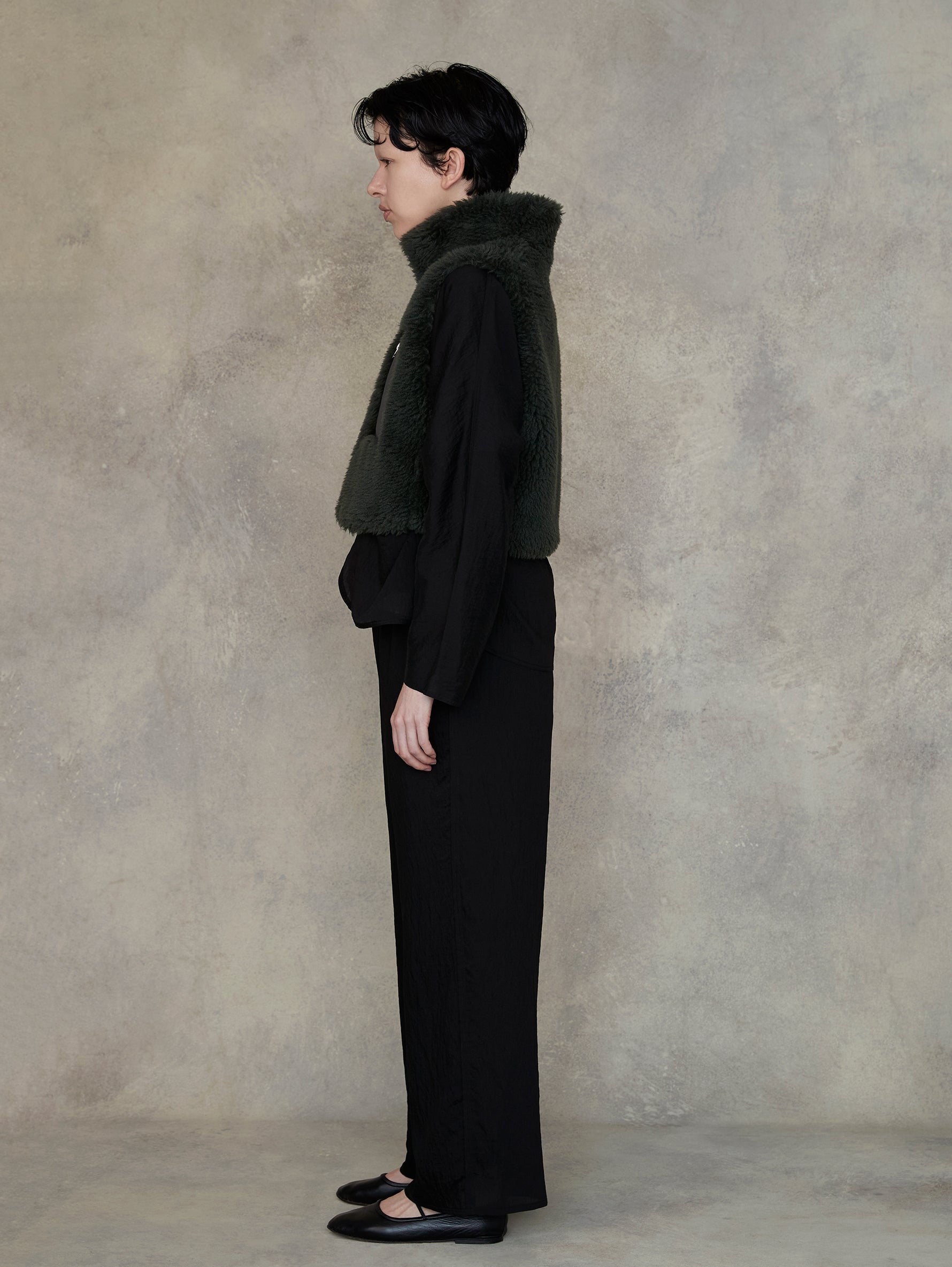 ウールファーベスト/TBEA-081