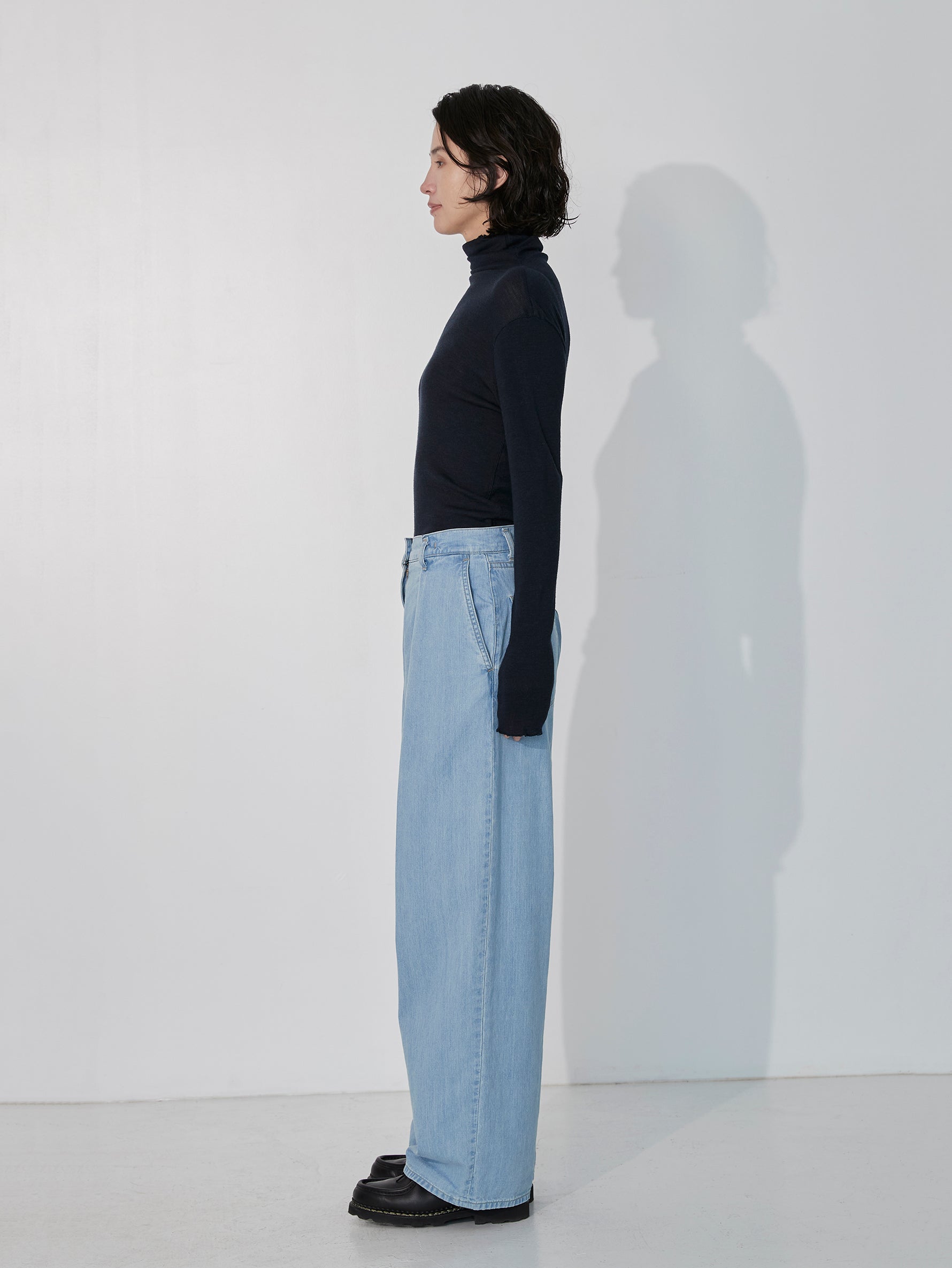 ライトデニムタックワイドパンツ/TBEA-171