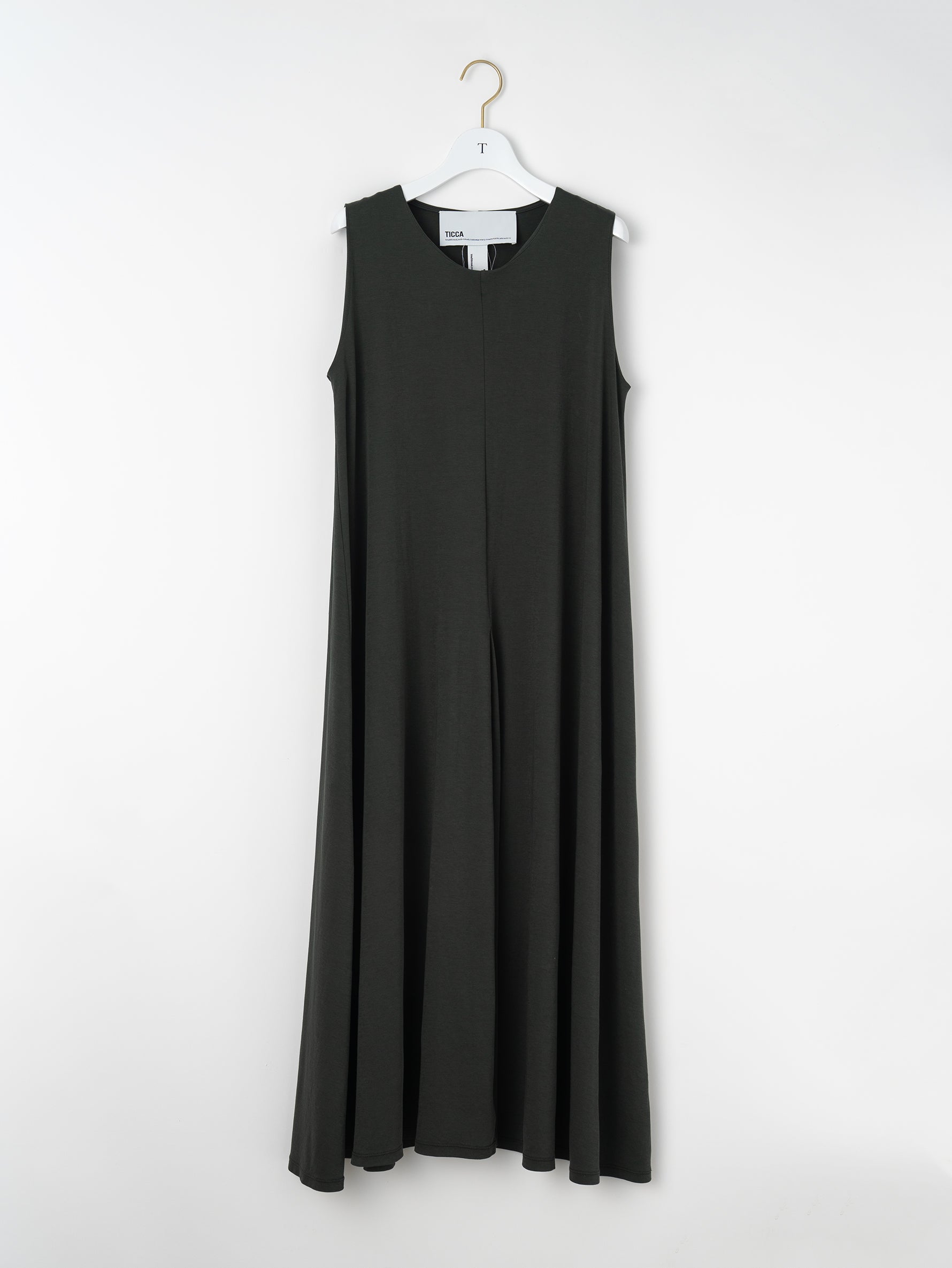 【予約商品】ノースリーブドレス TBFS-473