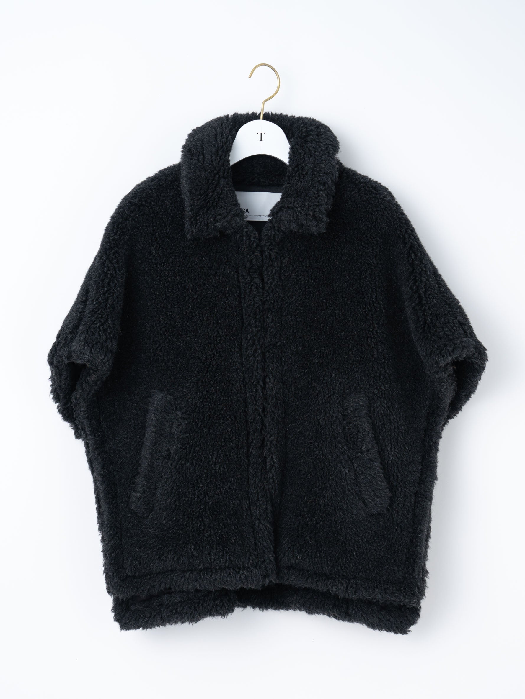 タグ付き　未使用　ブルーフォックス　ラビット　ファー　ポンチョ　ボンボン　ｙ2ｋ 予約商品】WOOLファーポンチョ TBFA-083