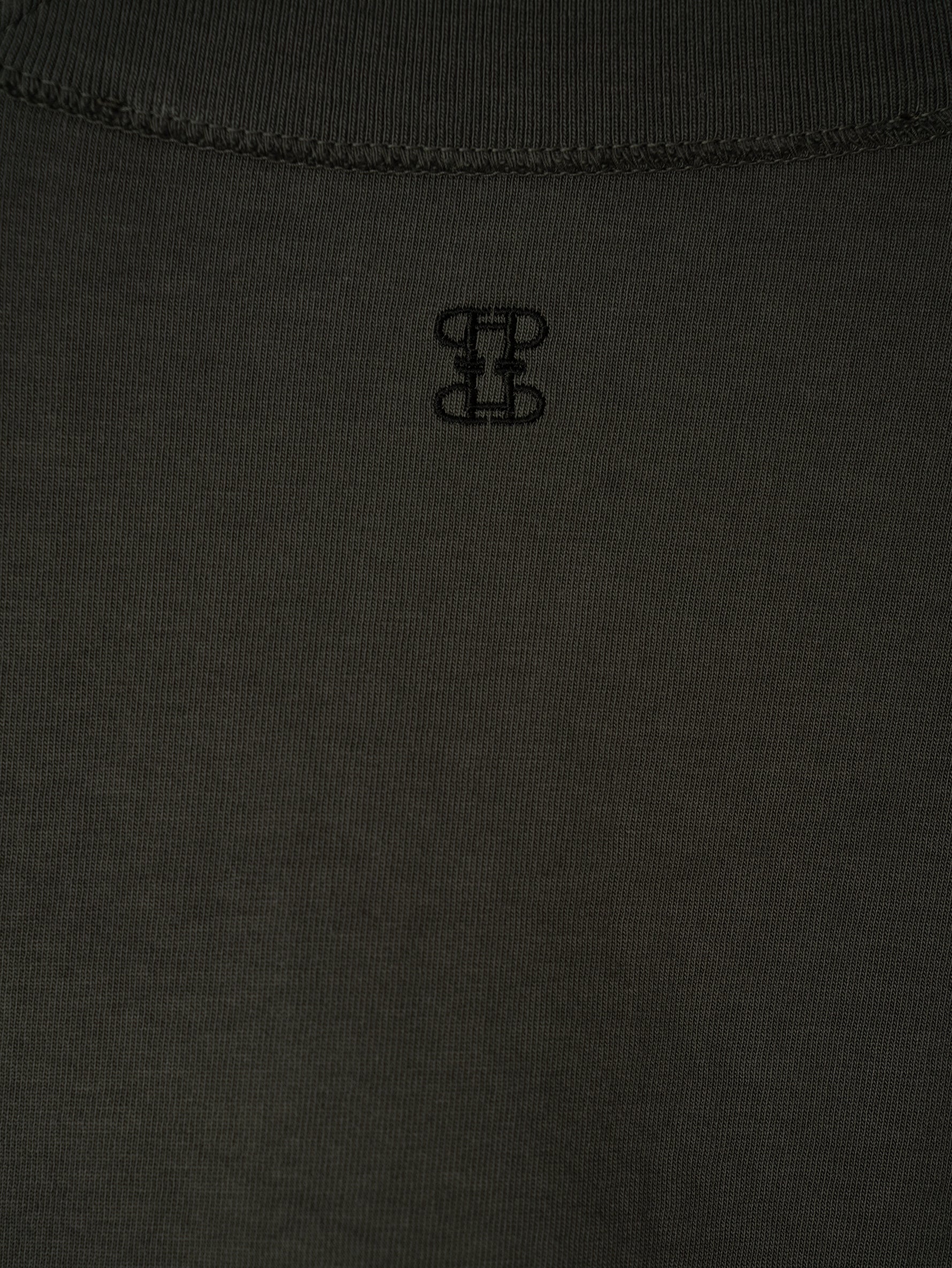 エンブロイダリーハイネックTシャツ/TBEA-282