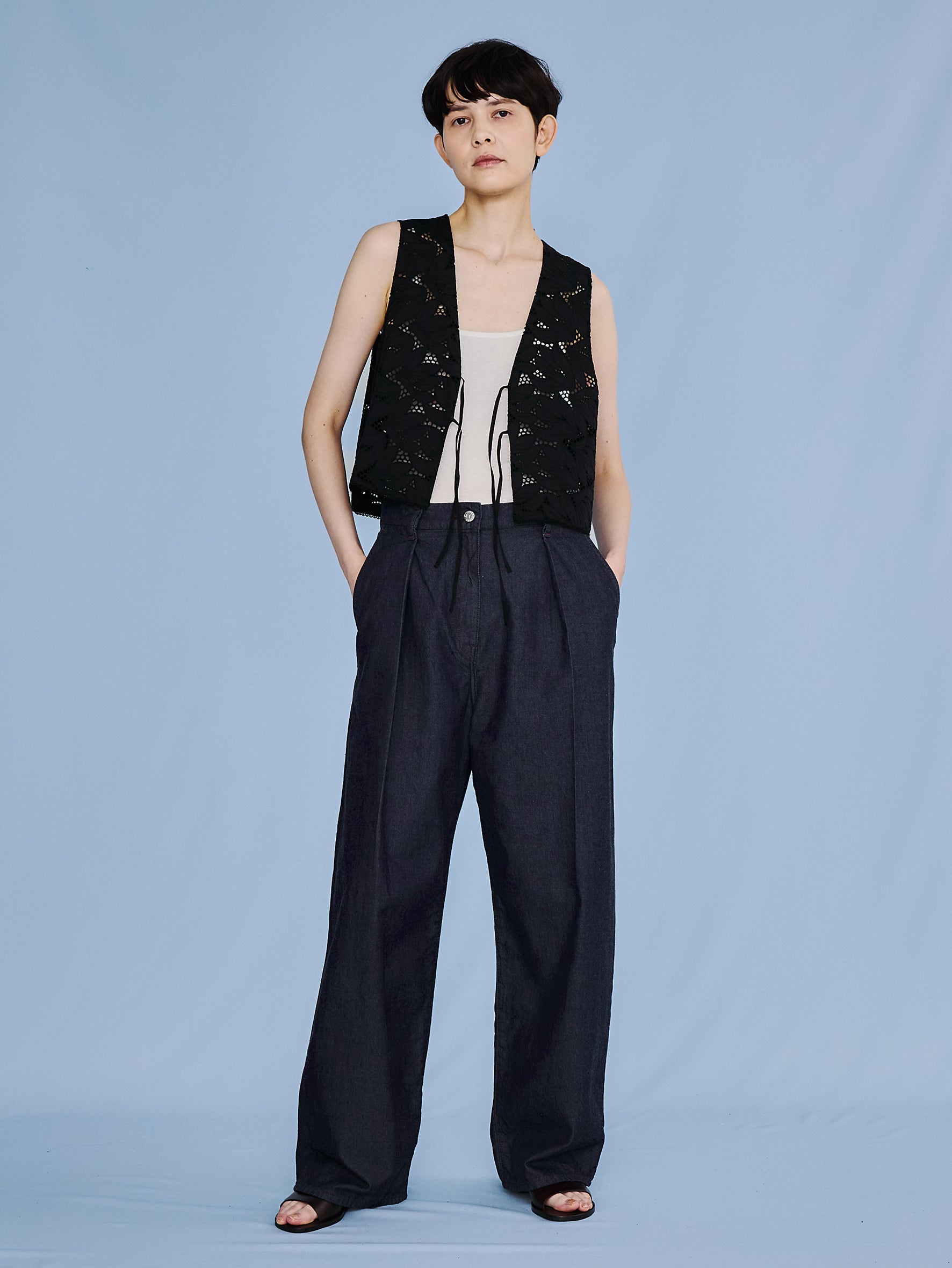 フラワーレースベスト TBFS-132