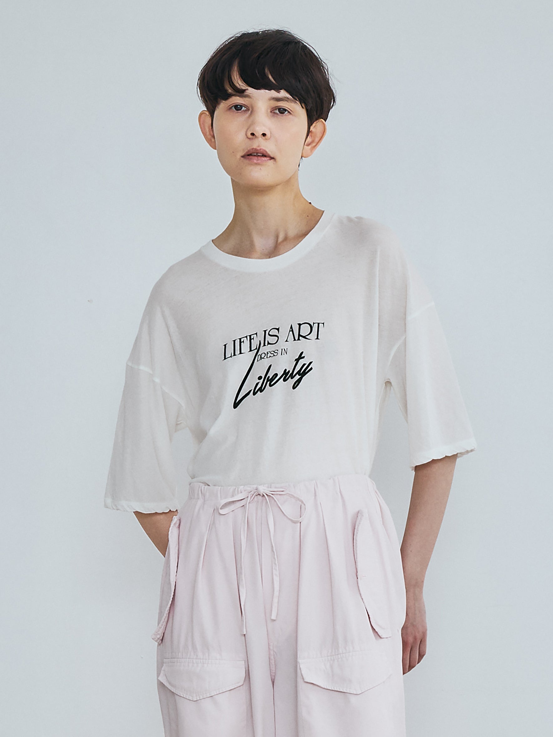 LIFE IS ART Tシャツ TBFS-201