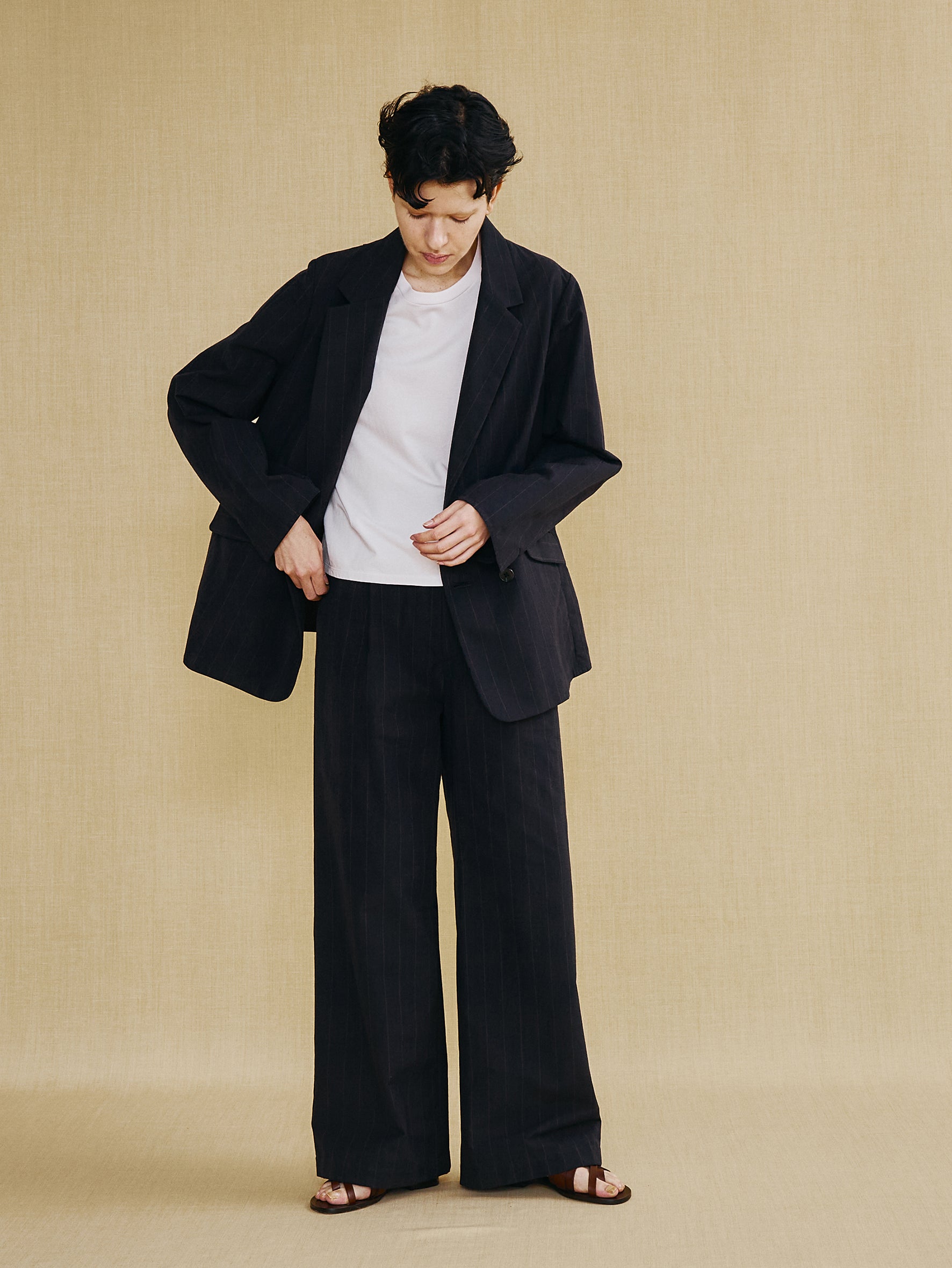 【予約商品】コットンシルクラミータックワイドパンツ TBFS-143