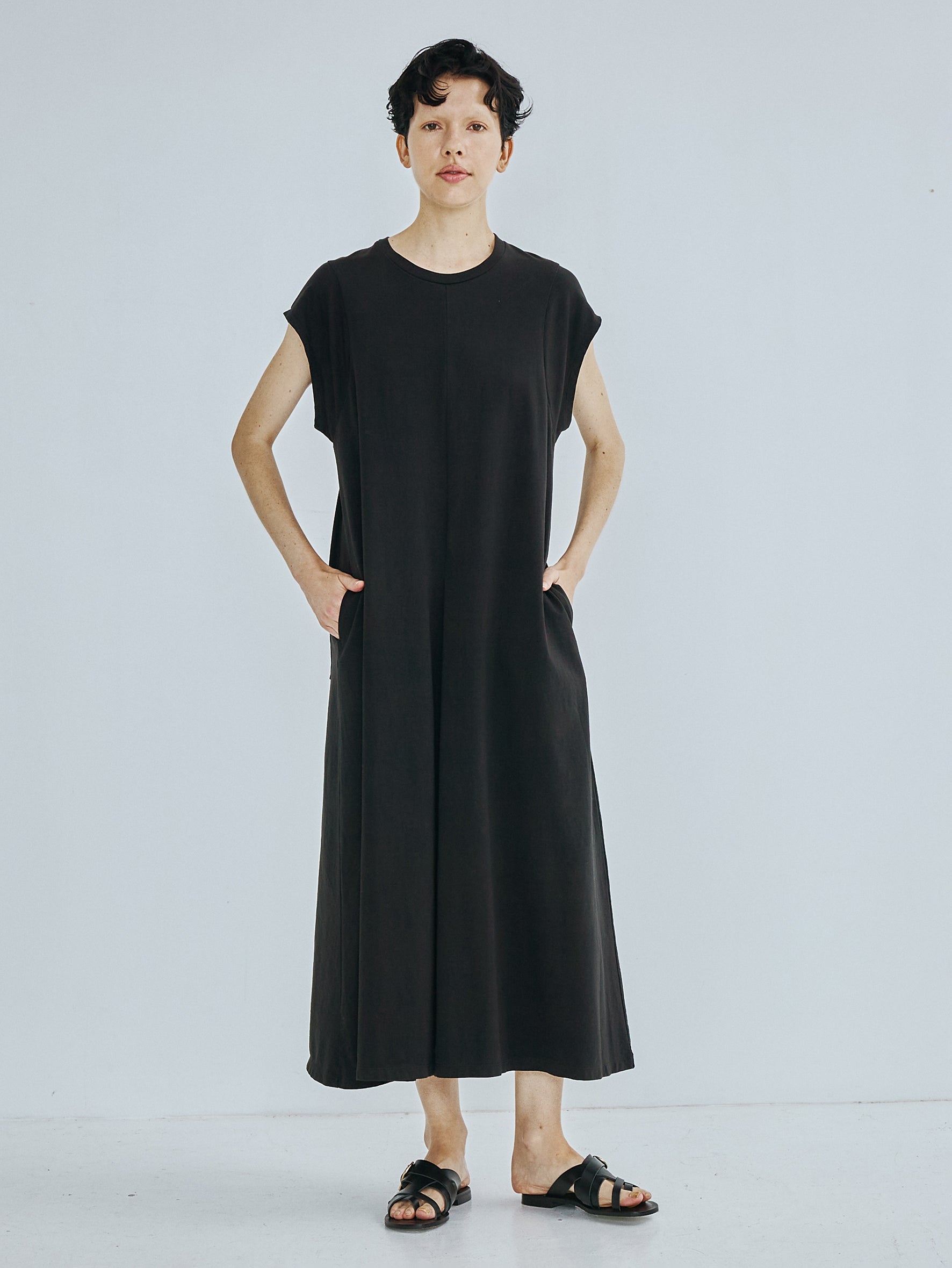 【予約商品】フレンチスリーブドレス TBFS-194