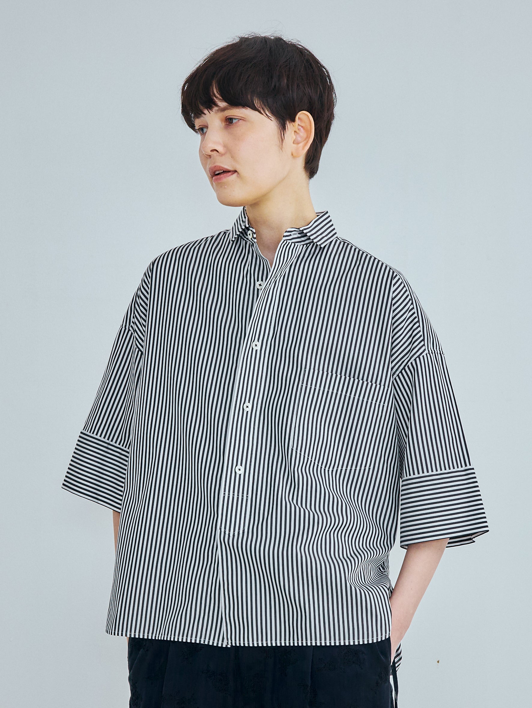 【予約商品】スクエア半袖ダブルカフスシャツ TBFS-003