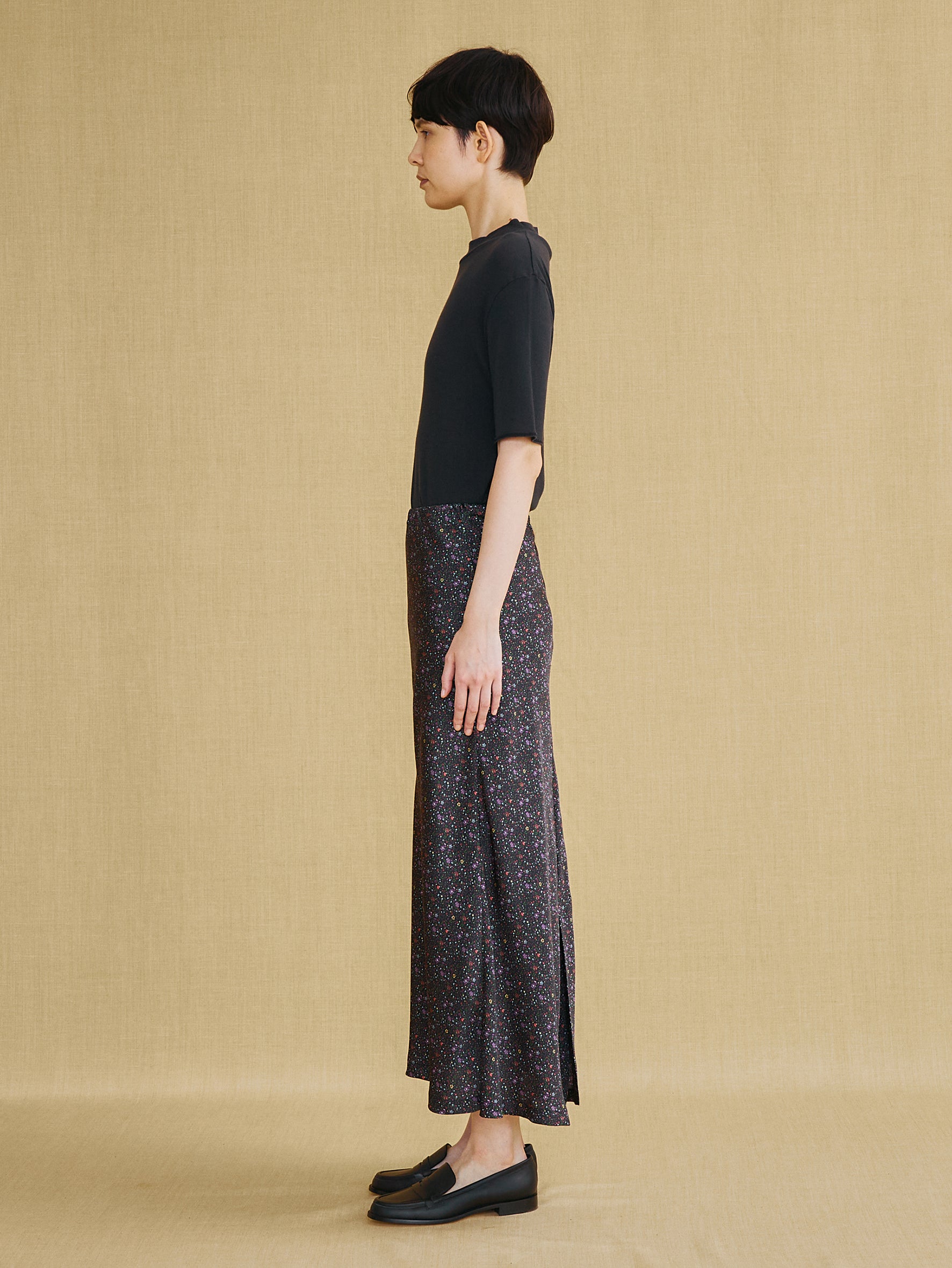 リトルフラワープリントタイトスカート TBFS-083