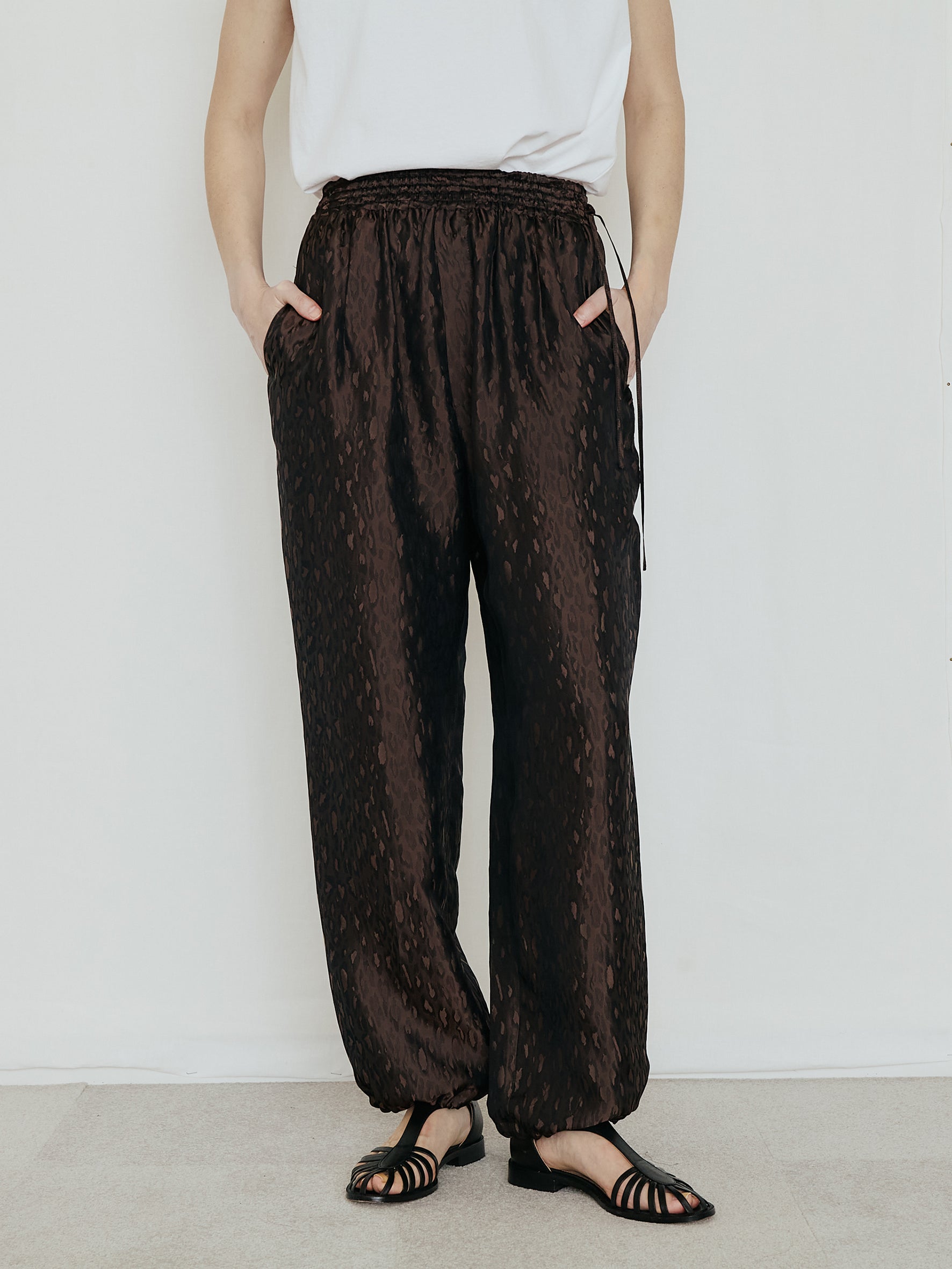 【予約商品】レオパードジャガードパンツ TBFS-432