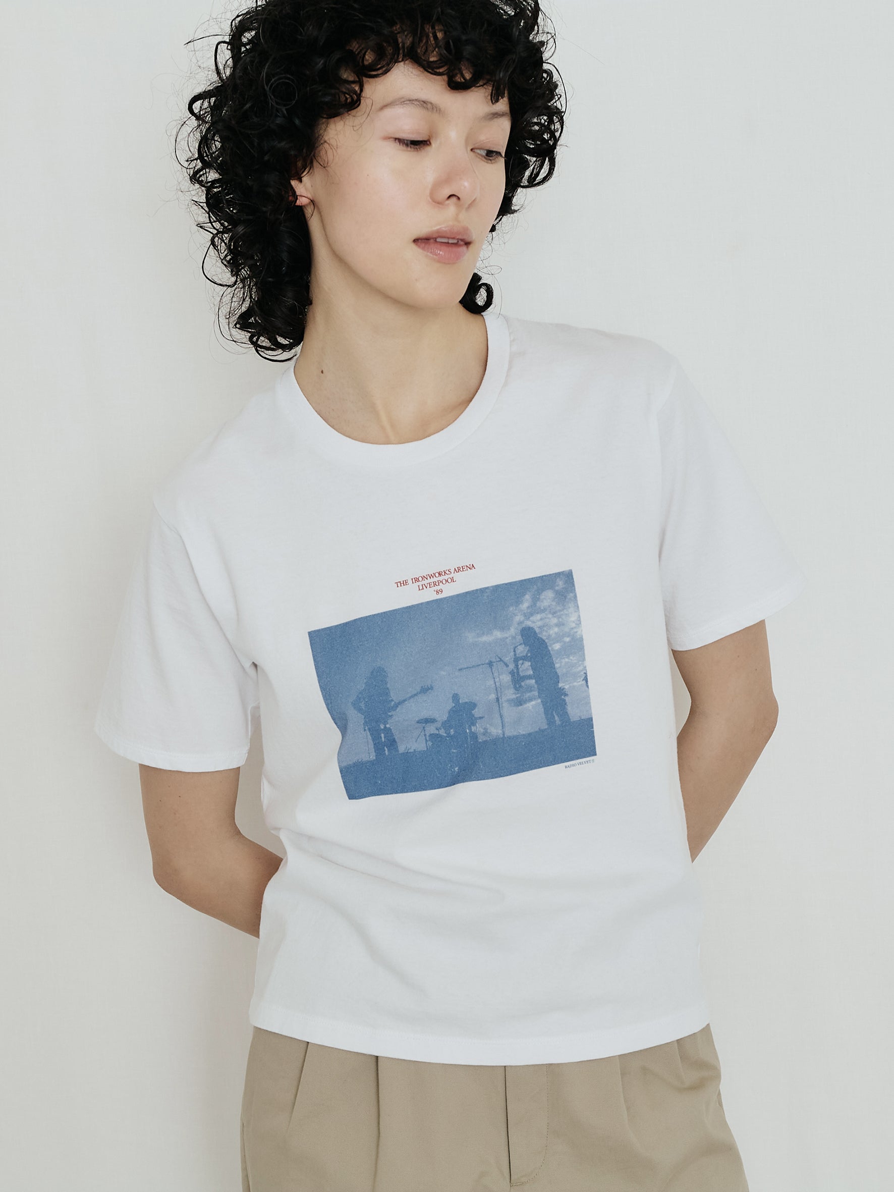 Radio velvet Tシャツ TBFS-495
