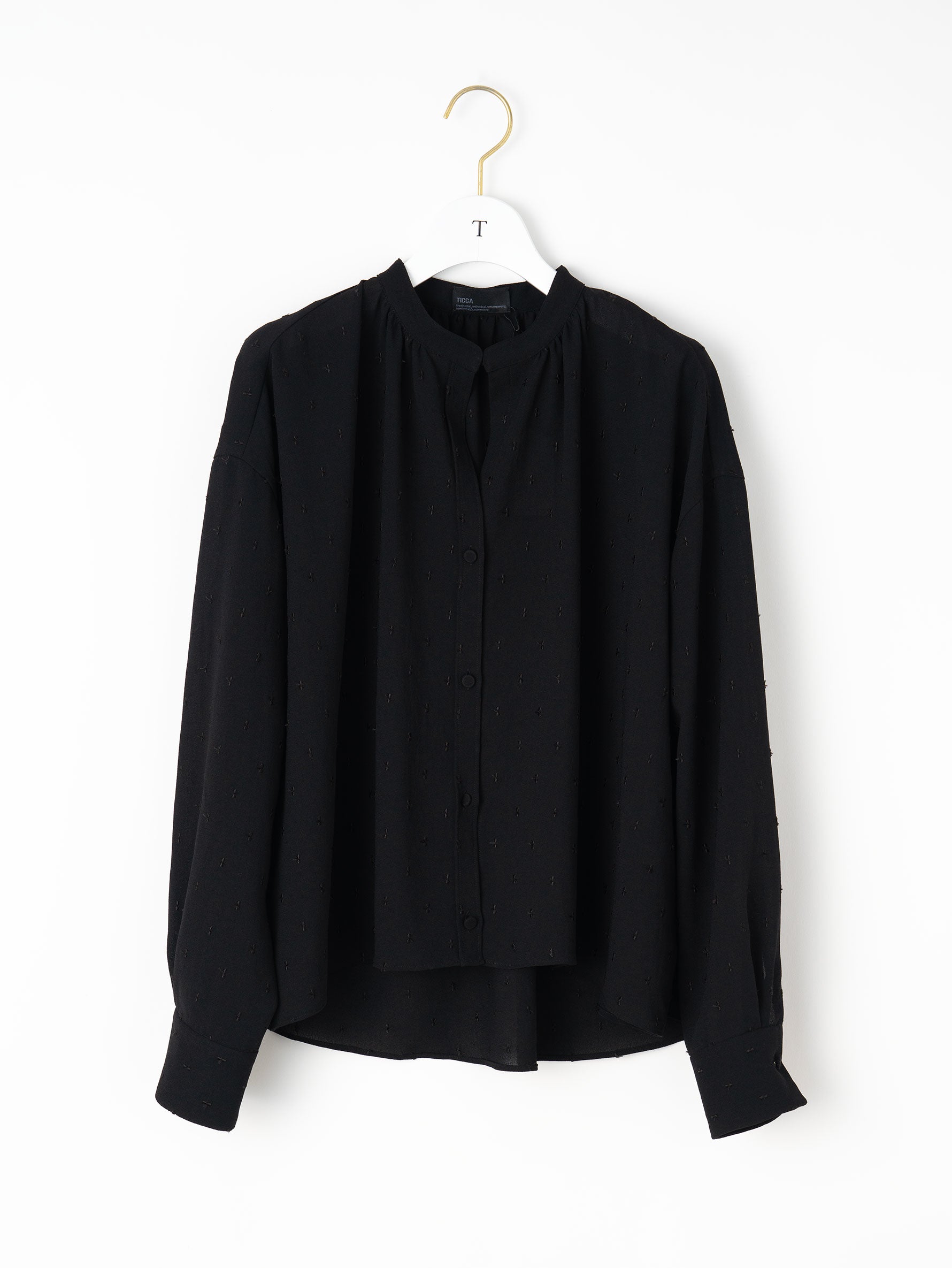 ドットエンブロイダリーブラウス/TBEA-181