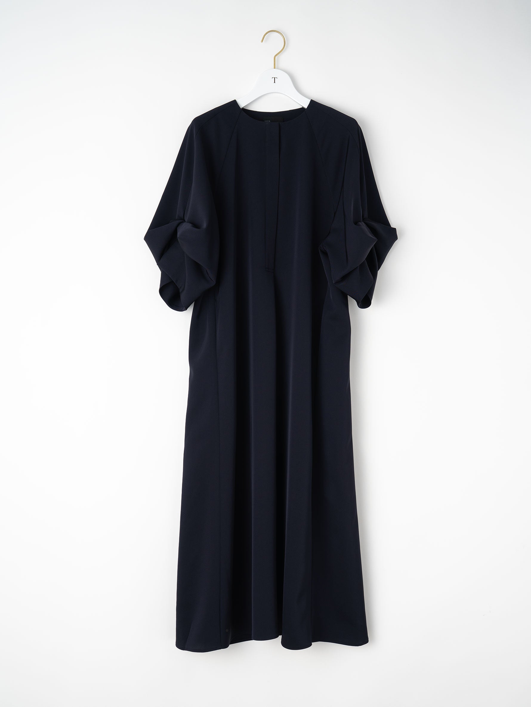 ツイストスリーブドレス/TBEA-191