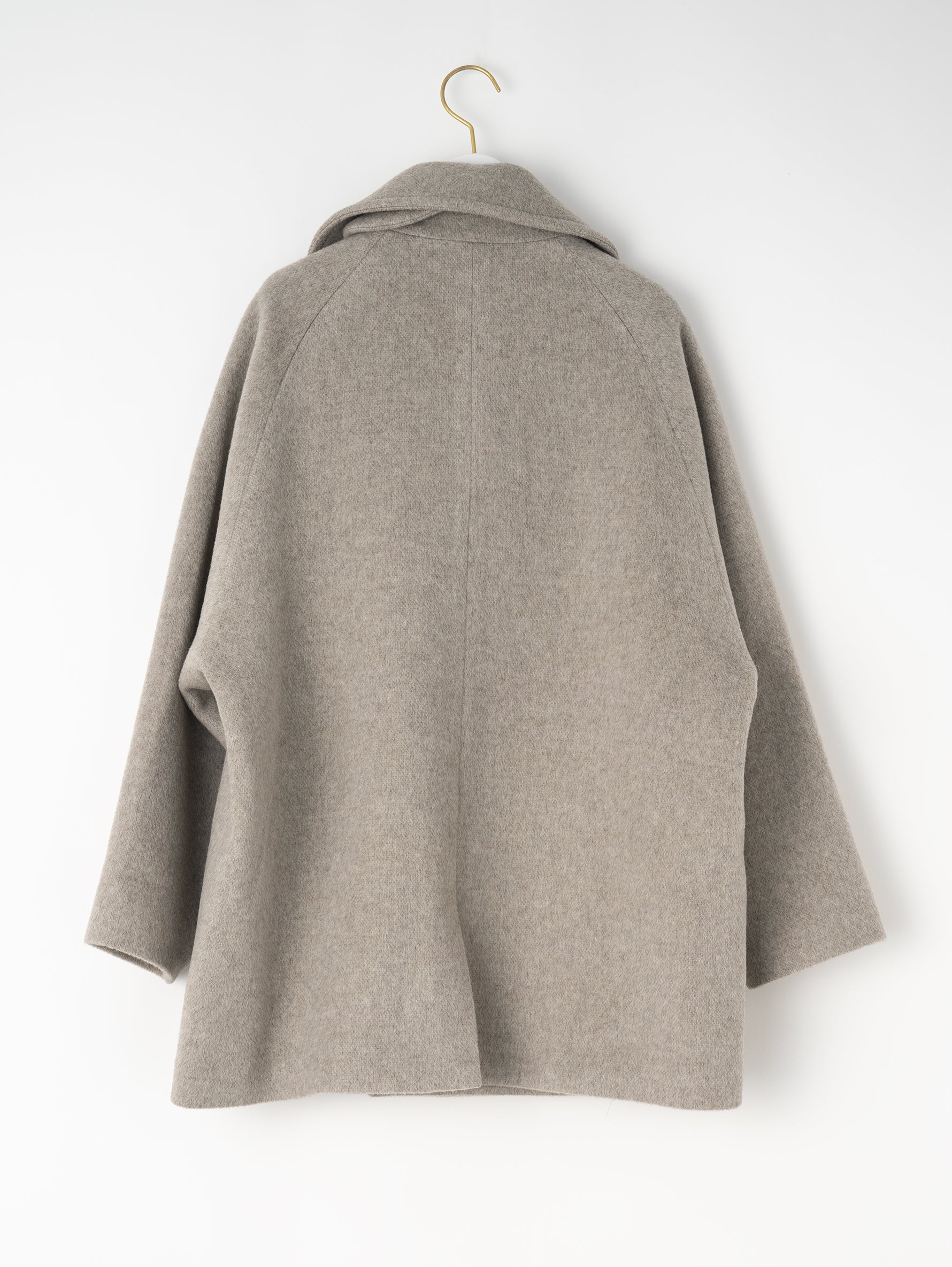 ピーコート/TBEA-242