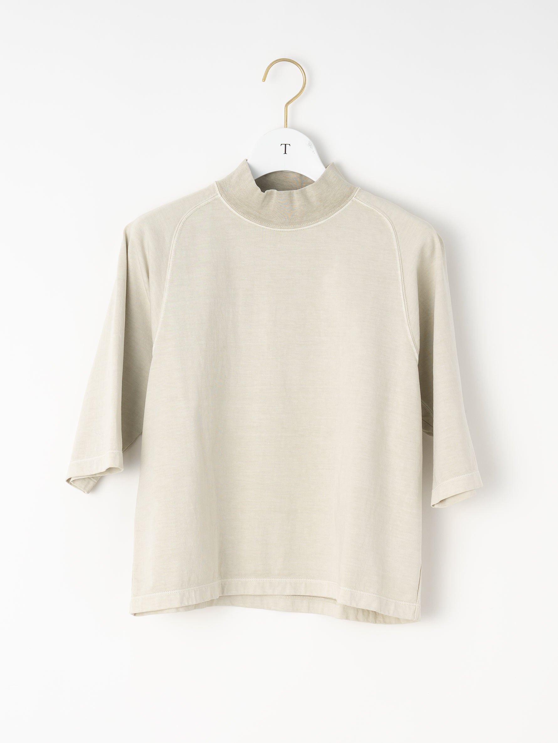 エンブロイダリーハイネックTシャツ/TBEA-282