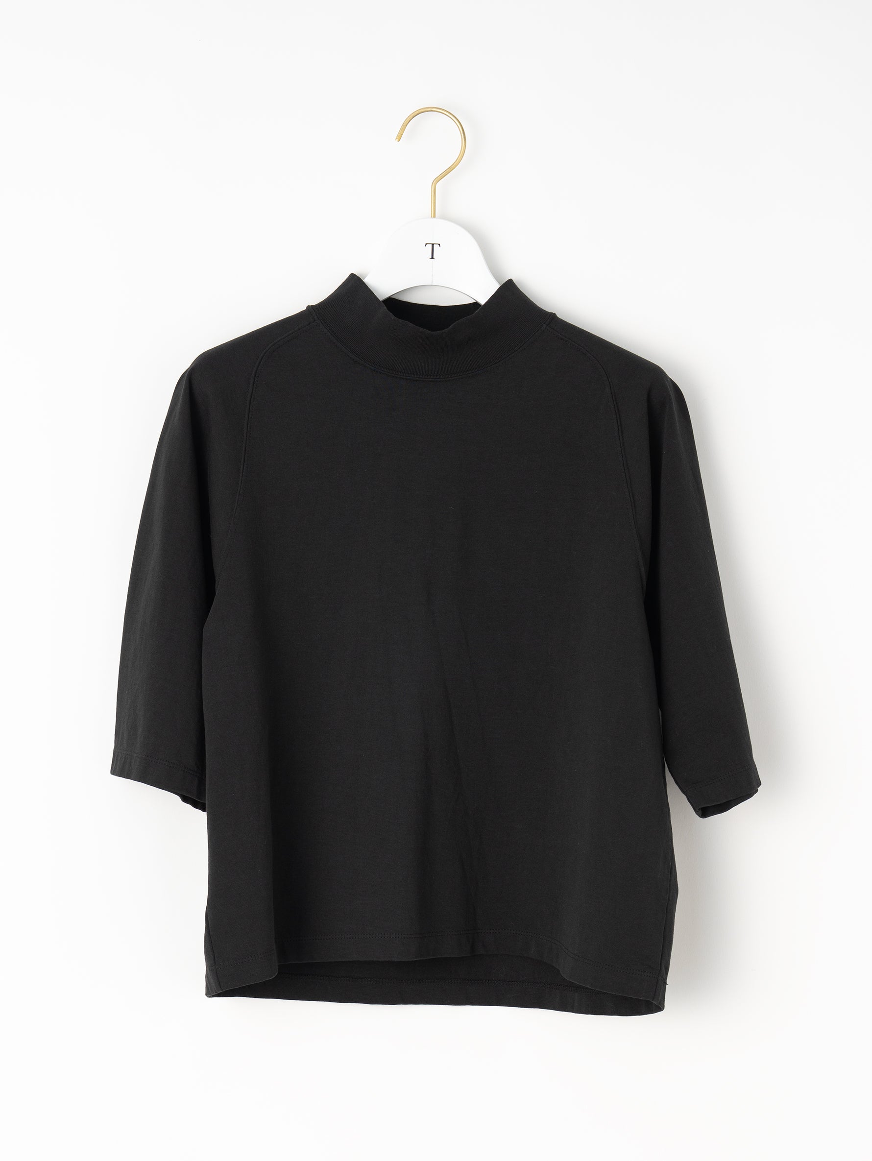 エンブロイダリーハイネックTシャツ/TBEA-282