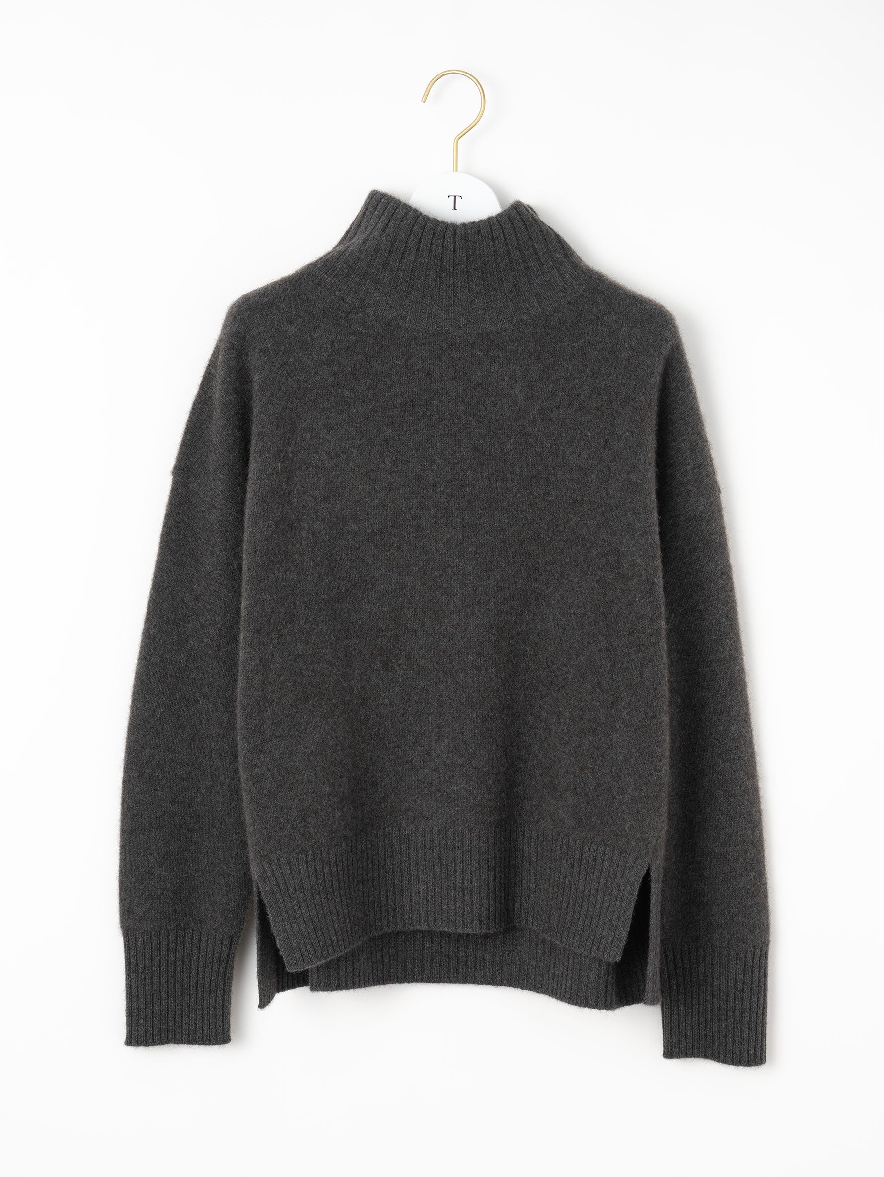 ヤクタートルネックプルオーバー/TBEA-501