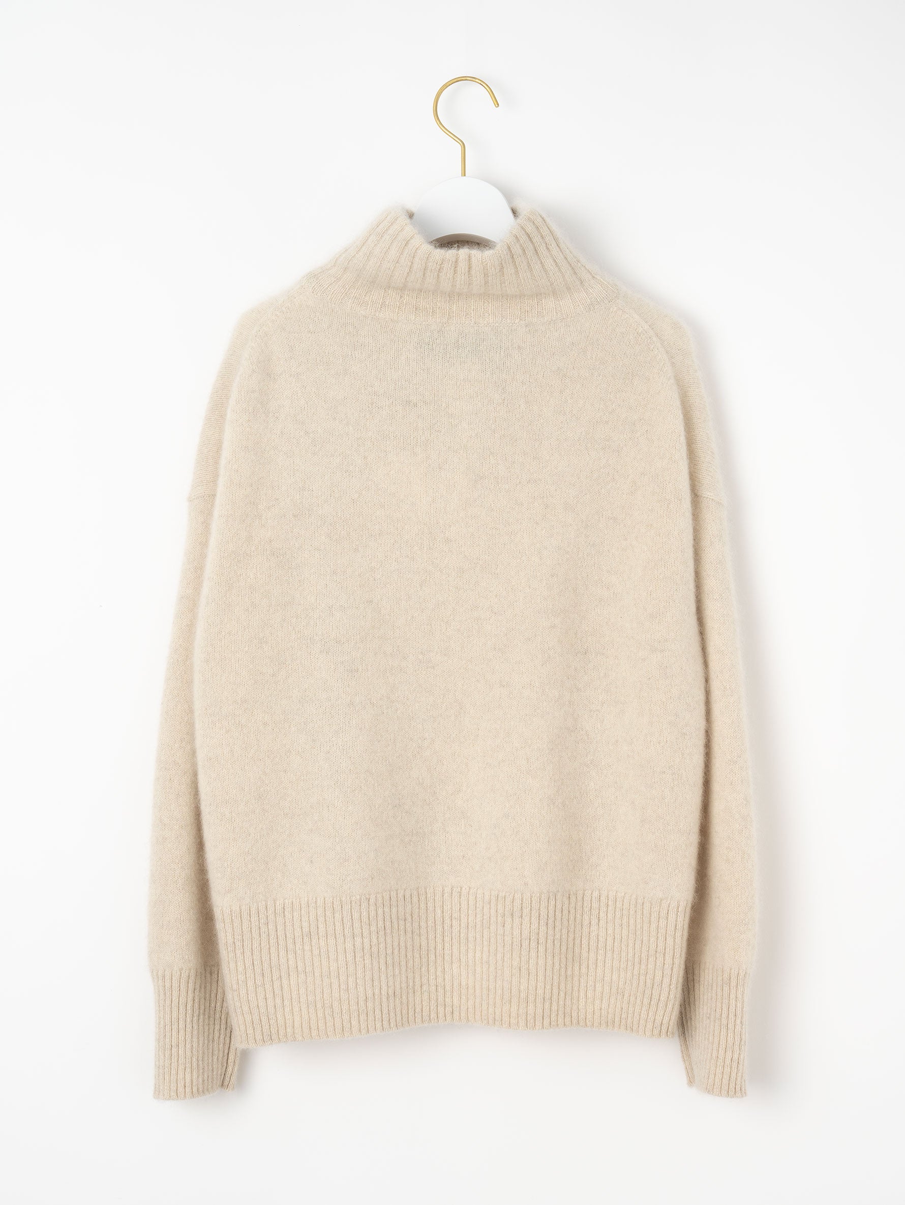 ヤクタートルネックプルオーバー/TBEA-501