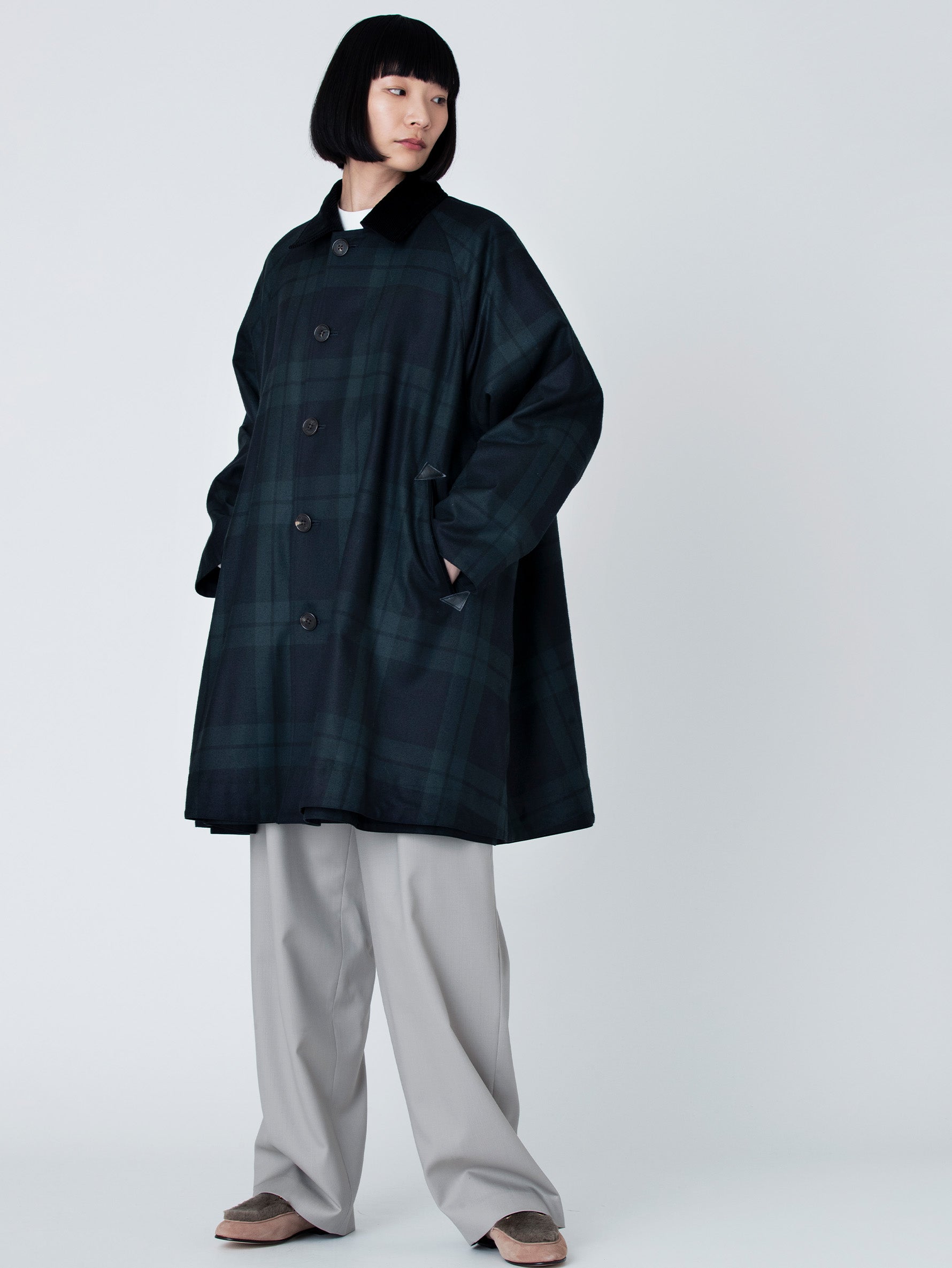 リバーシブルステンカラーショートコート/TBBA-004