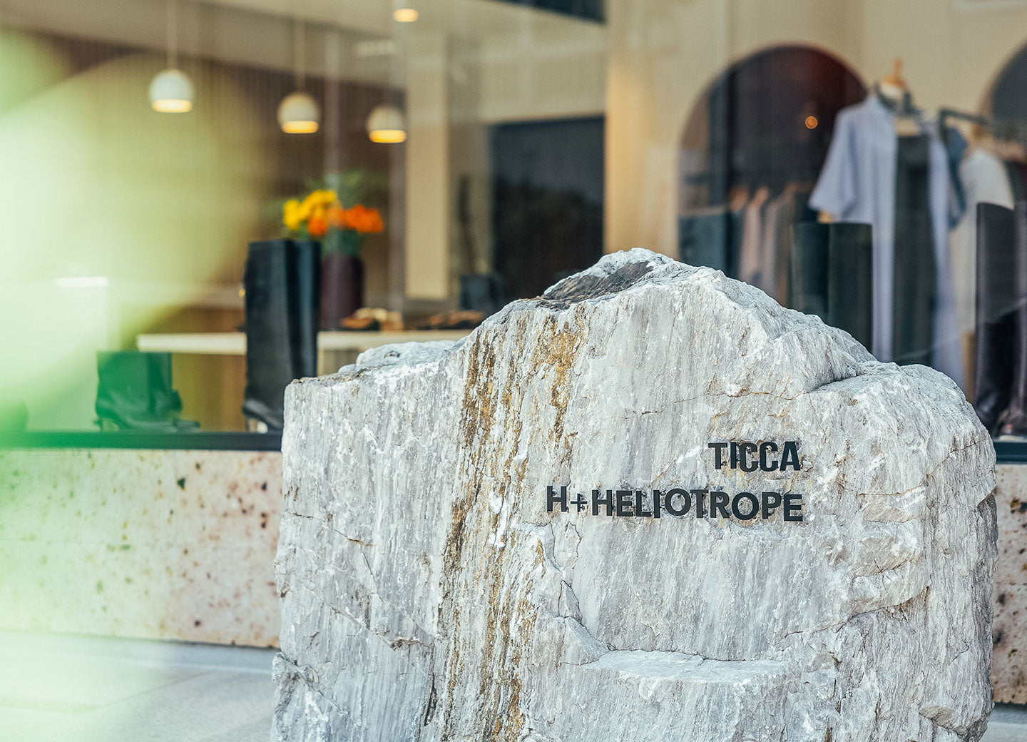 TICCA/H＋HELIOTROPE金沢店くわしい行き方