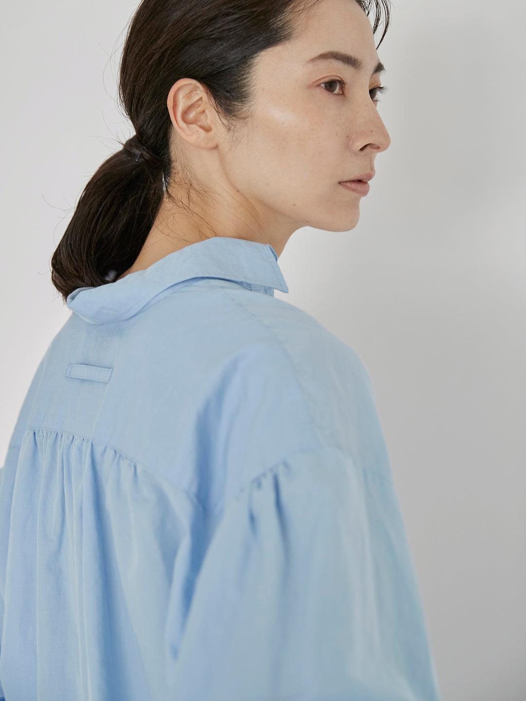 TICCA　近年モデル　レースアップ　リネンシャツ　日本製　ゆったり　美品 ティッカ近年モデルレースアップリネンシャツ日本製ゆったり美品