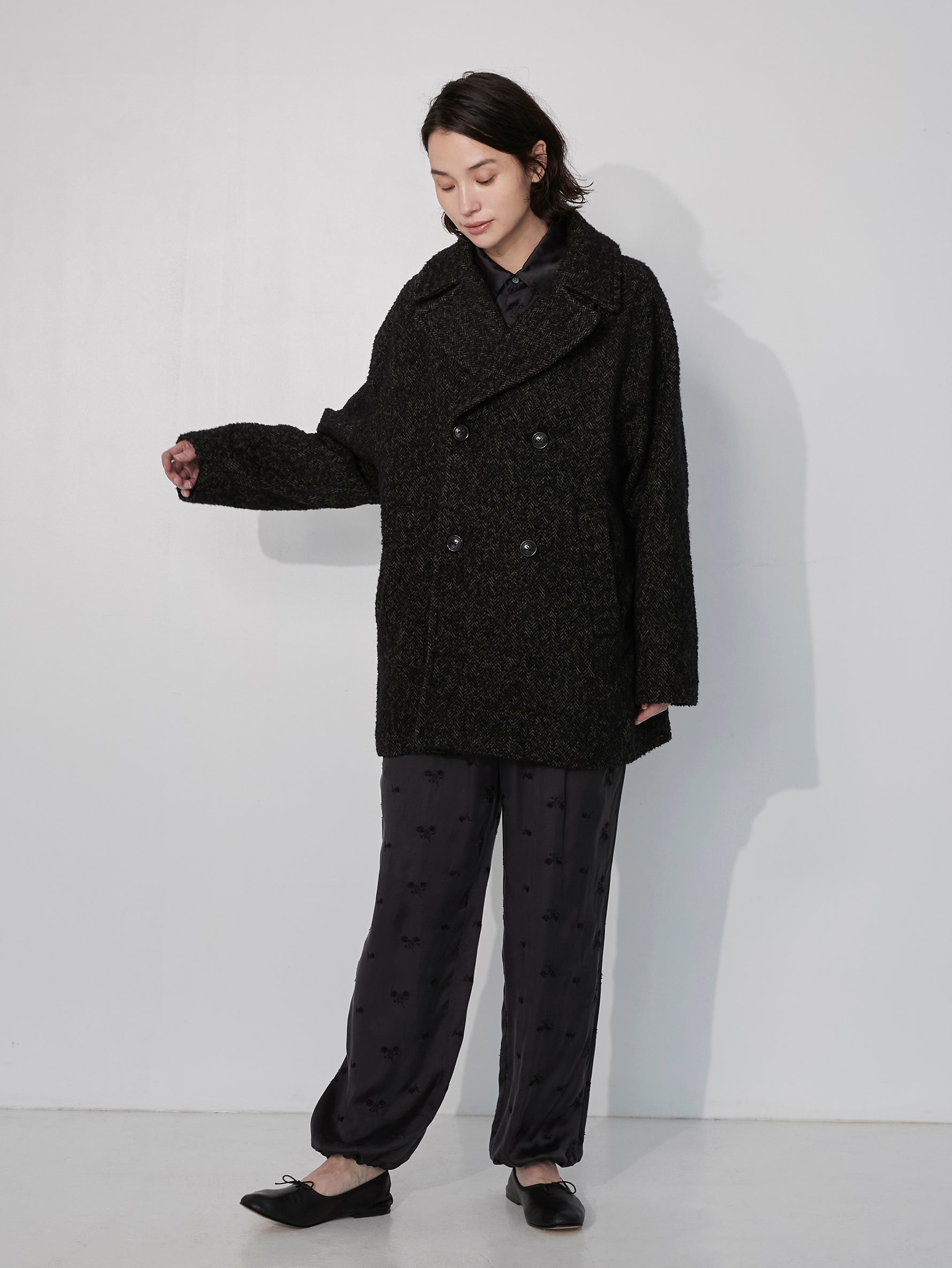 フラワーエンブロイダリーパンツ/TBEA-142