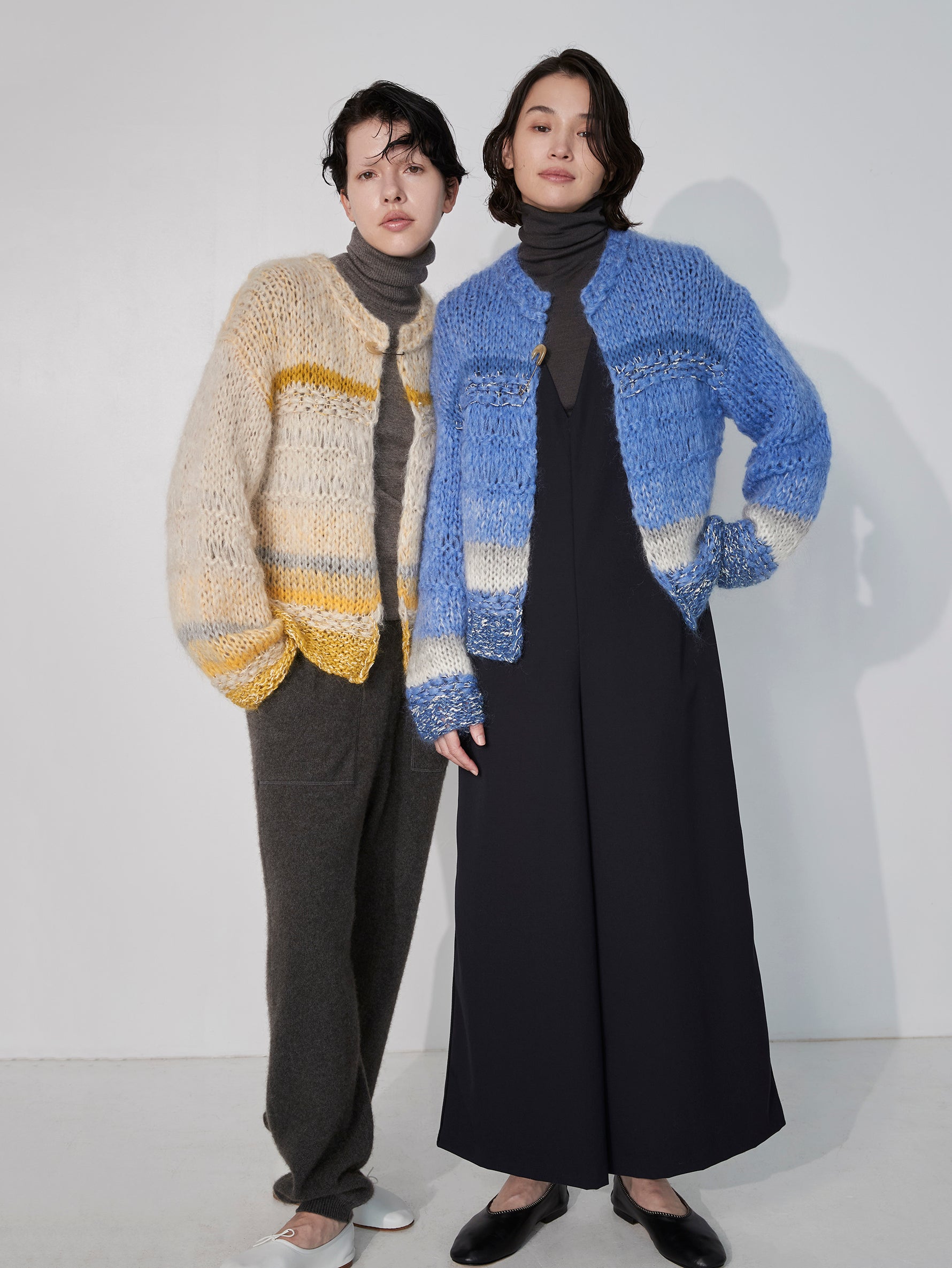 ハンドニットカーディガン/TBEA-512