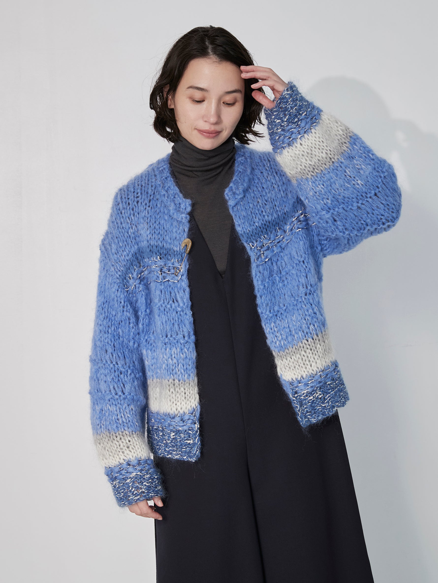 ハンドニットカーディガン/TBEA-512