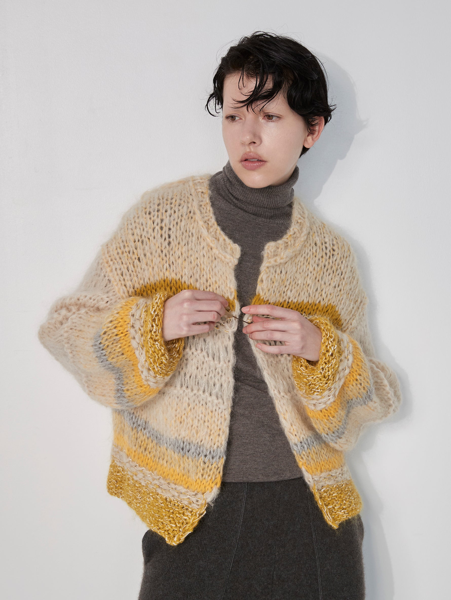 ハンドニットカーディガン/TBEA-512