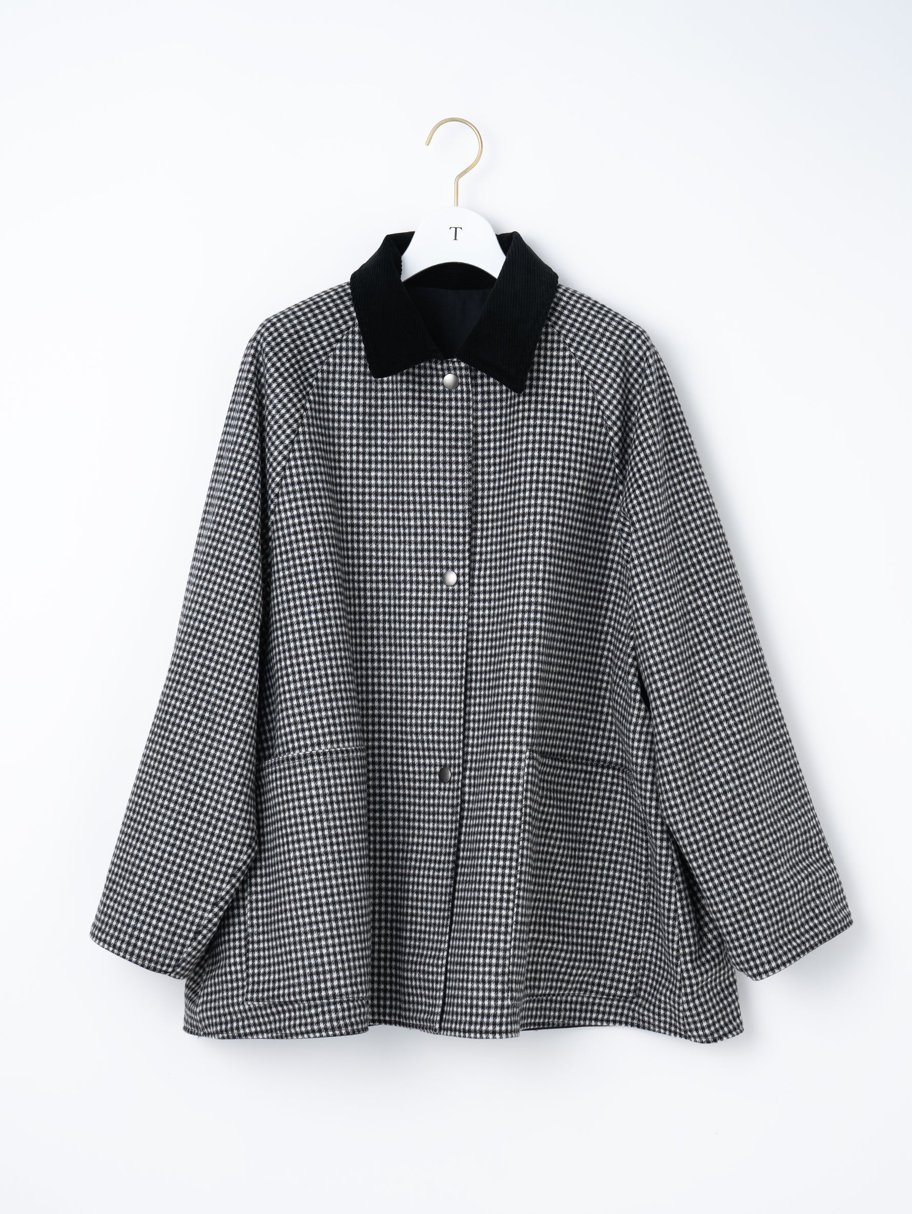 予約商品】リバーシブルショートコート TBFA-031