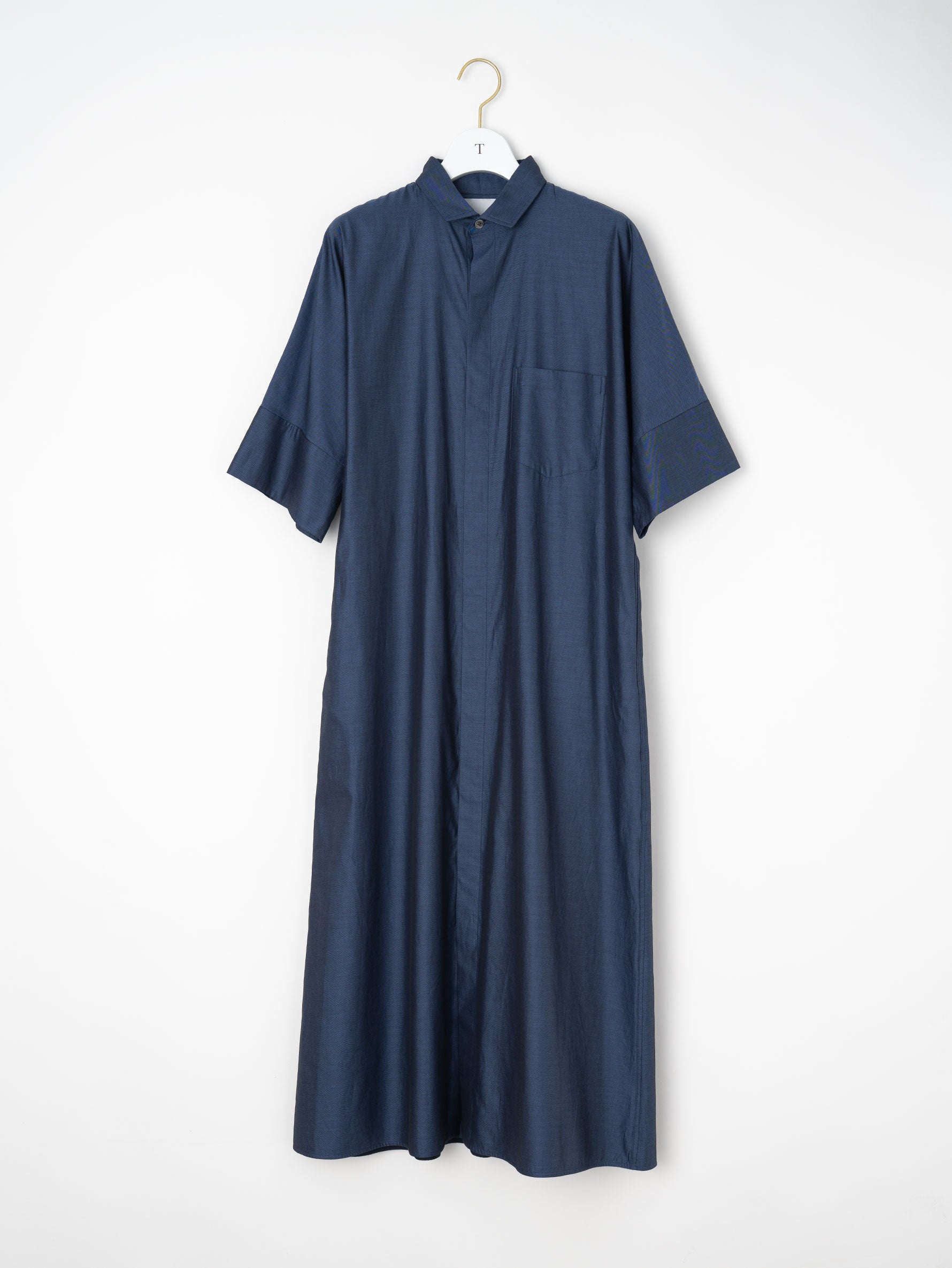 白金 よつば　ネイビー 半袖ワンピース 襟付き 白金 よつば ネイビー 半袖ワンピース 襟付き