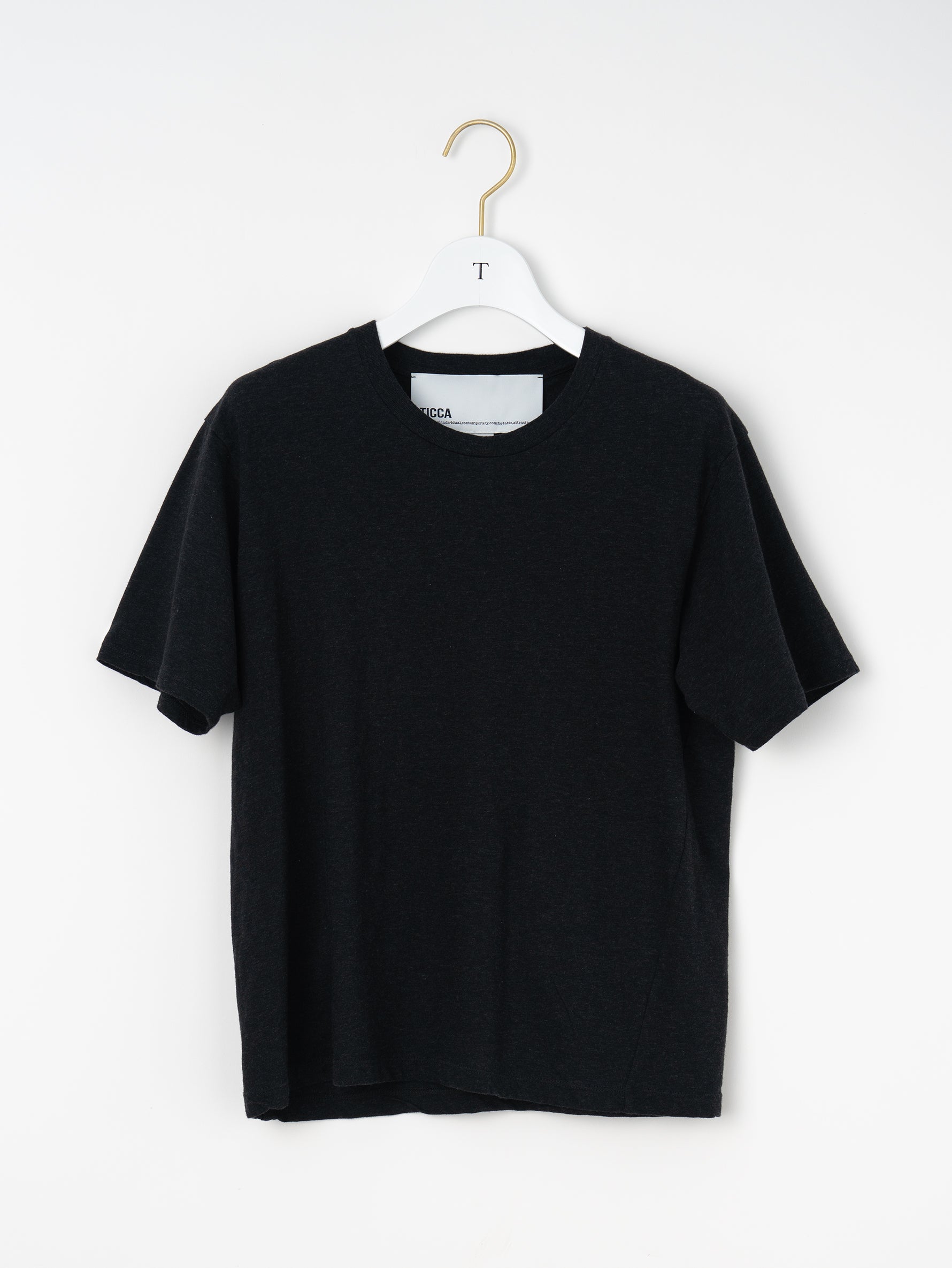 エンブロイダリーTシャツ TBFS-491