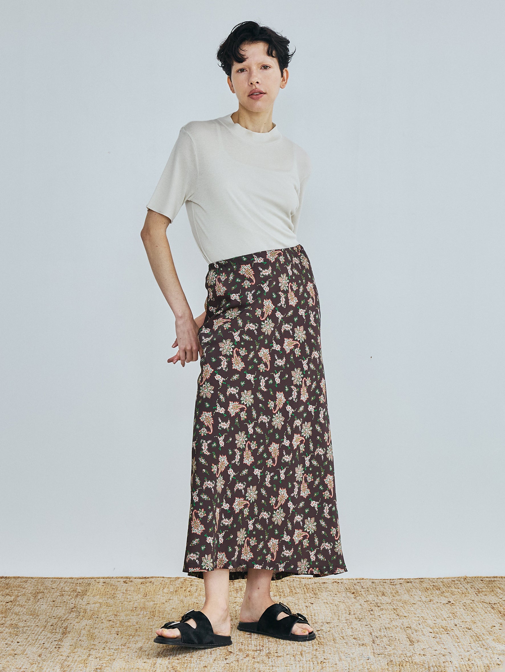 ペイズリープリントタイトスカート TBFS-093