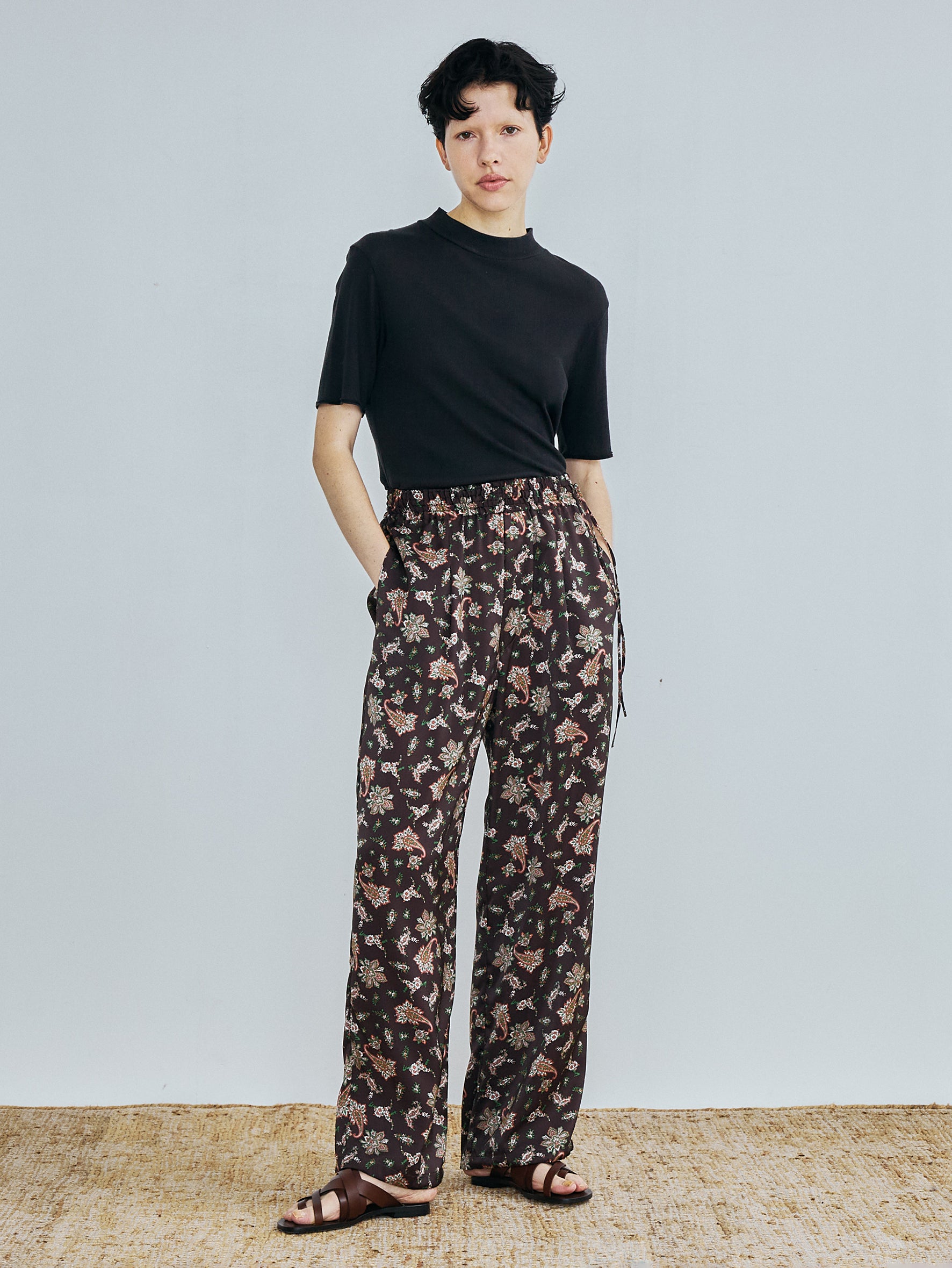 ペイズリープリントパンツ TBFS-092